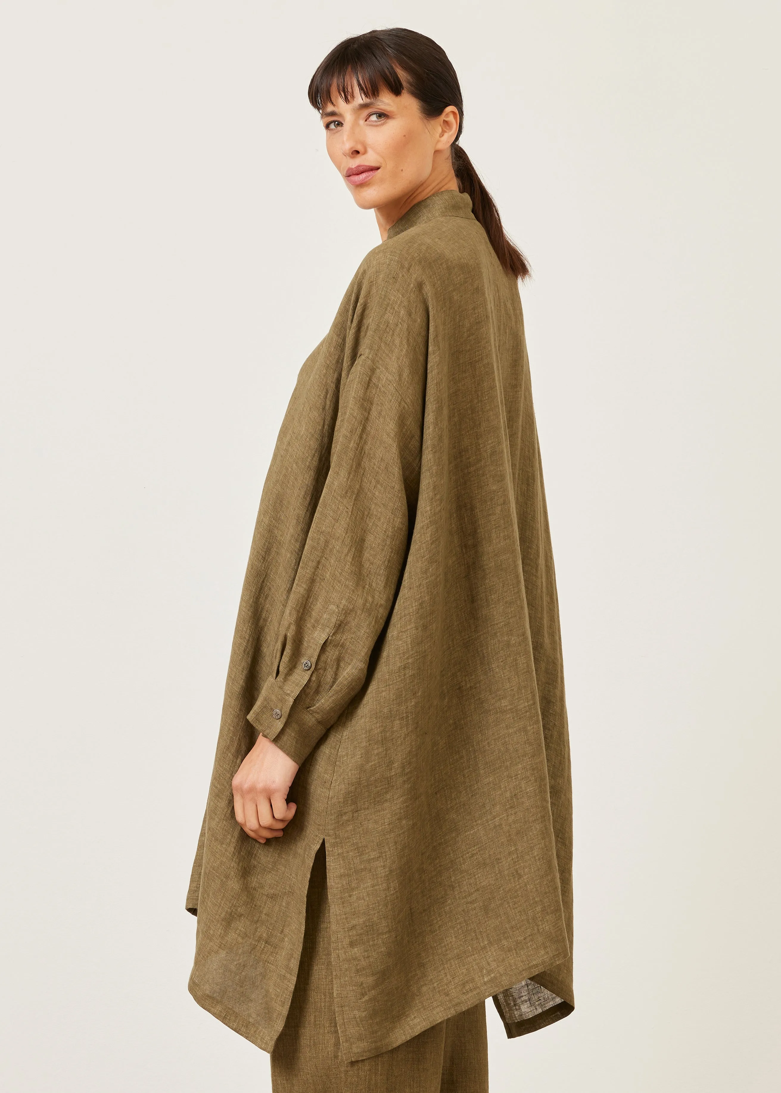linen wide a-line collarless shirt - very long with slits sold by eskandar product image thumbnail 4
