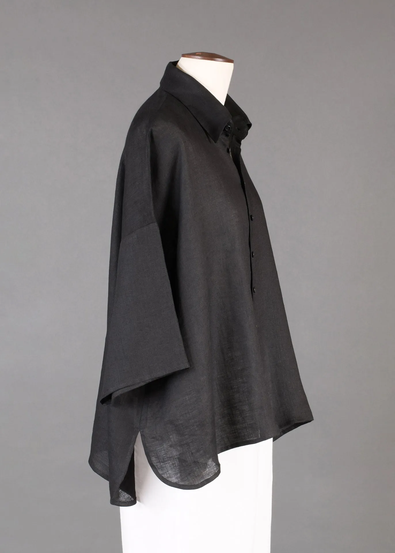 handkerchief linen sloped shoulder wide a-line short sleeve shirt with collar - mid sold by eskandar product image thumbnail 3