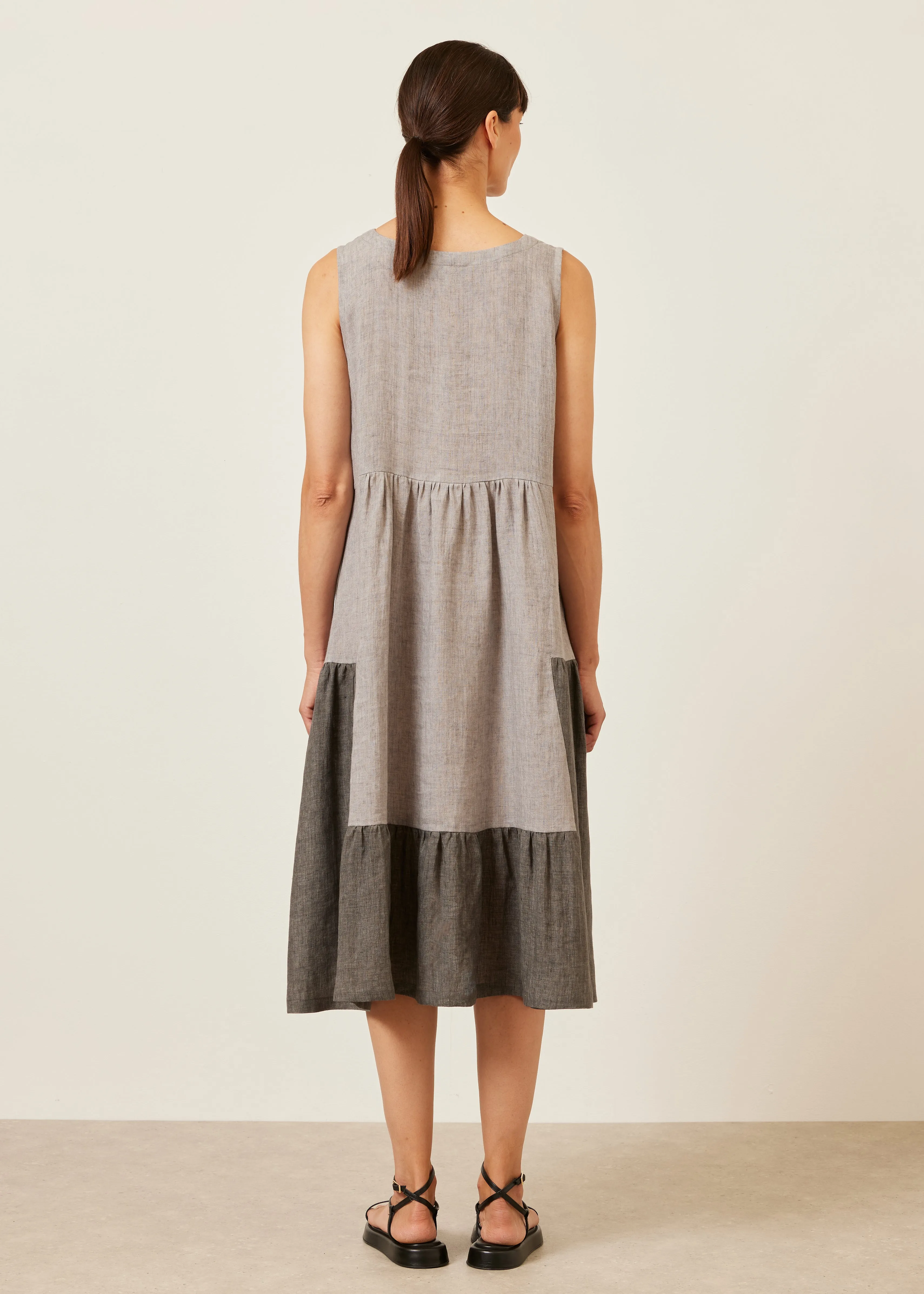 linen two tone tiered pleated sleeveless dress sold by eskandar product image thumbnail 4