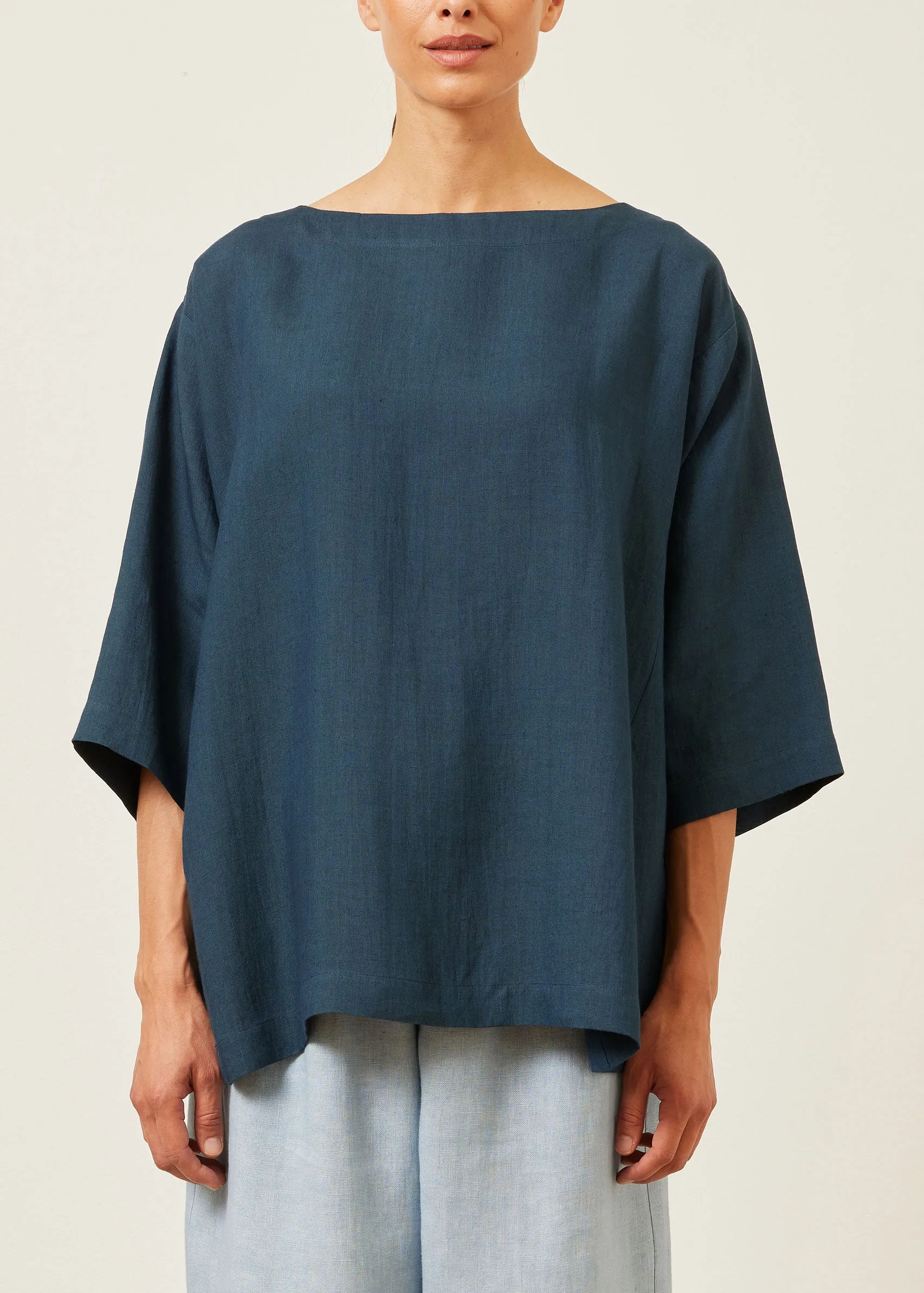 linen side panelled 3/4 sleeve scoop neck tunic - long sold by eskandar product image thumbnail 2