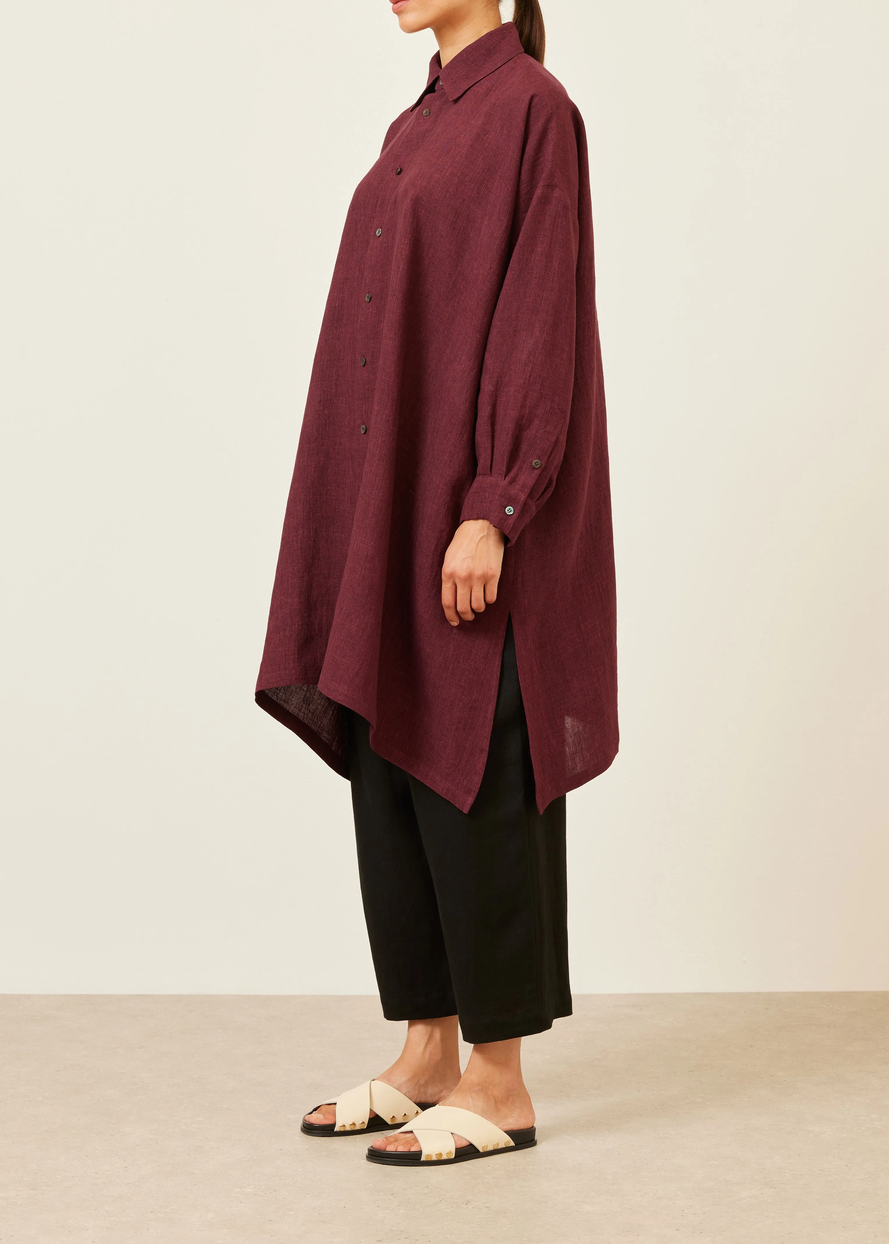 linen wide a-line shirt with collar - very long with slits sold by eskandar product image thumbnail 2