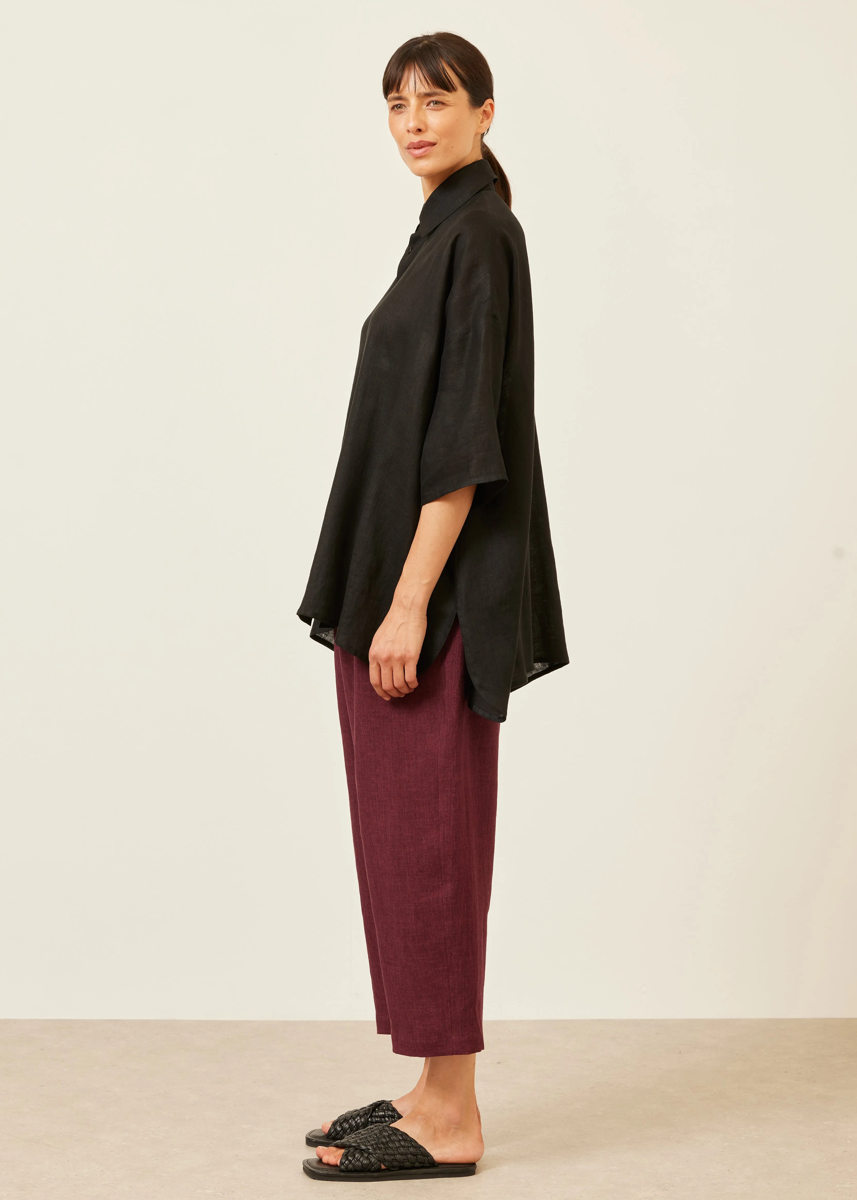 linen sloped shoulder wide a-line short sleeve shirt with collar - long (black) sold by eskandar product image thumbnail 3