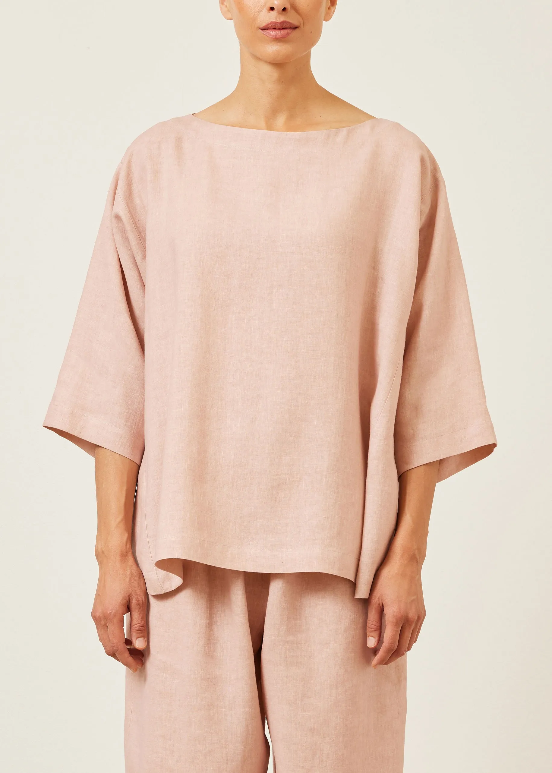 linen side panelled 3/4 sleeve scoop neck tunic - mid plus sold by eskandar