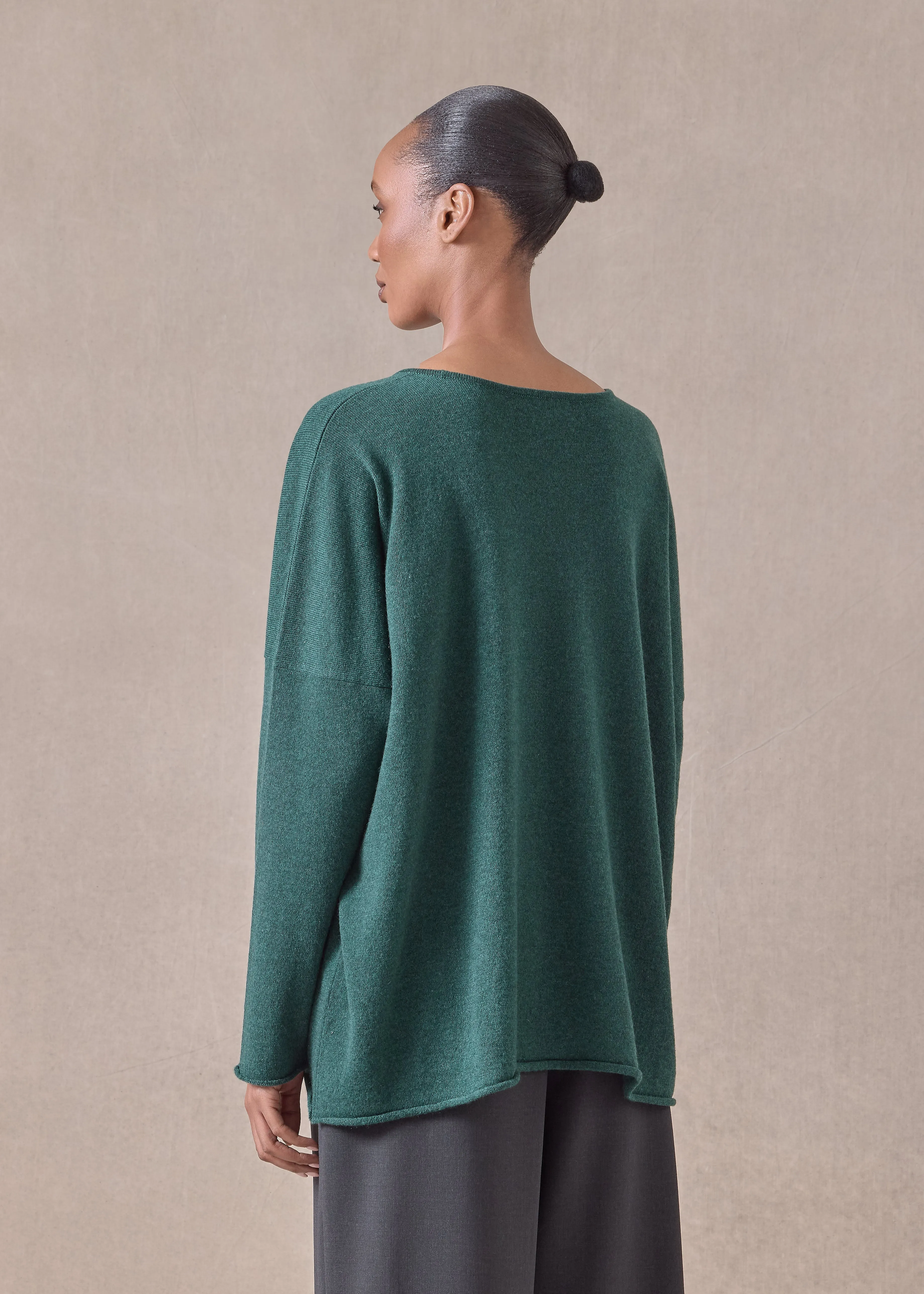 cashmere slim sleeve raw edge bateau neck - mid plus (spruce) sold by eskandar product image thumbnail 4