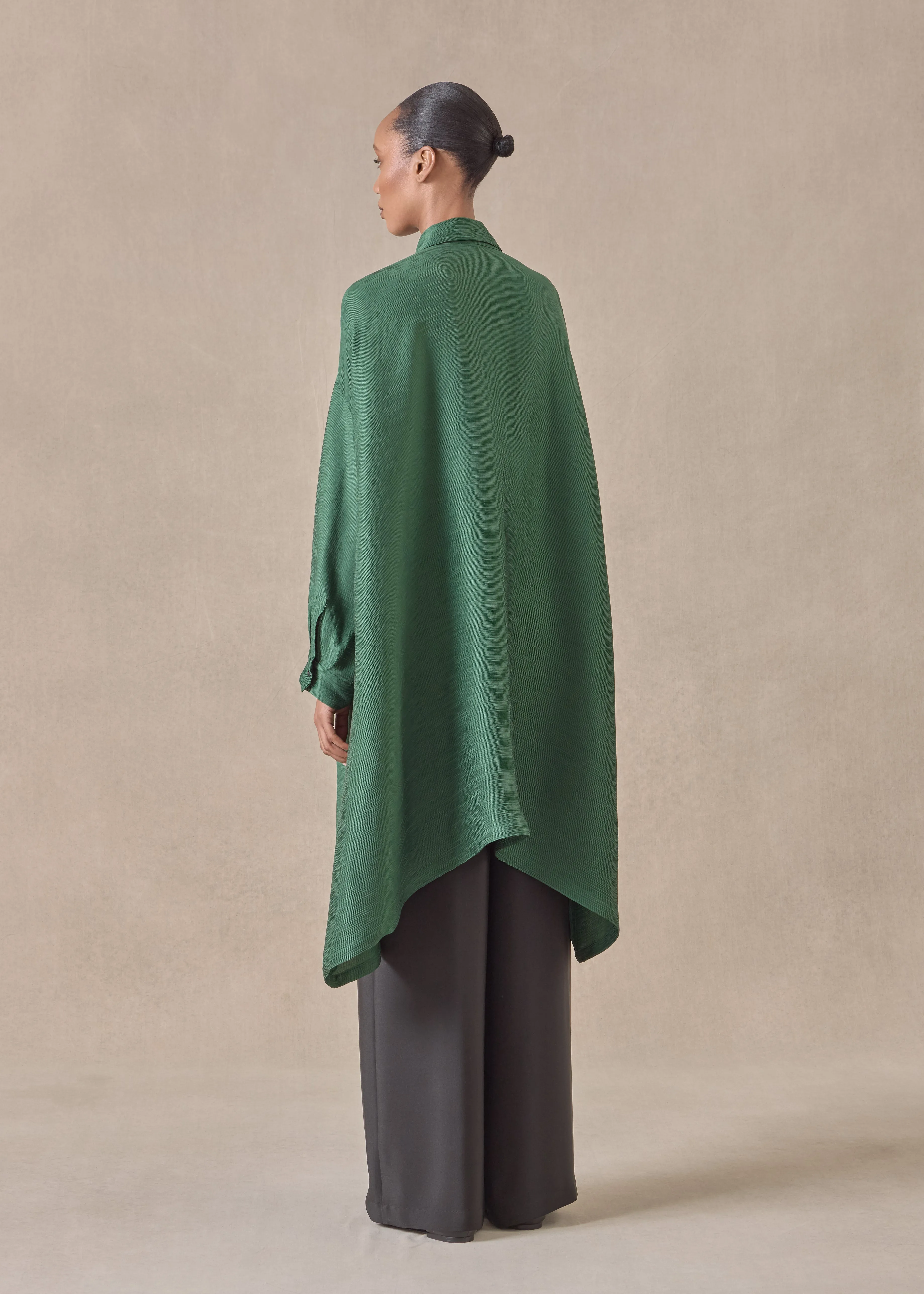 silk wide a-line shirt with collar - very long (emerald) sold by eskandar product image thumbnail 4