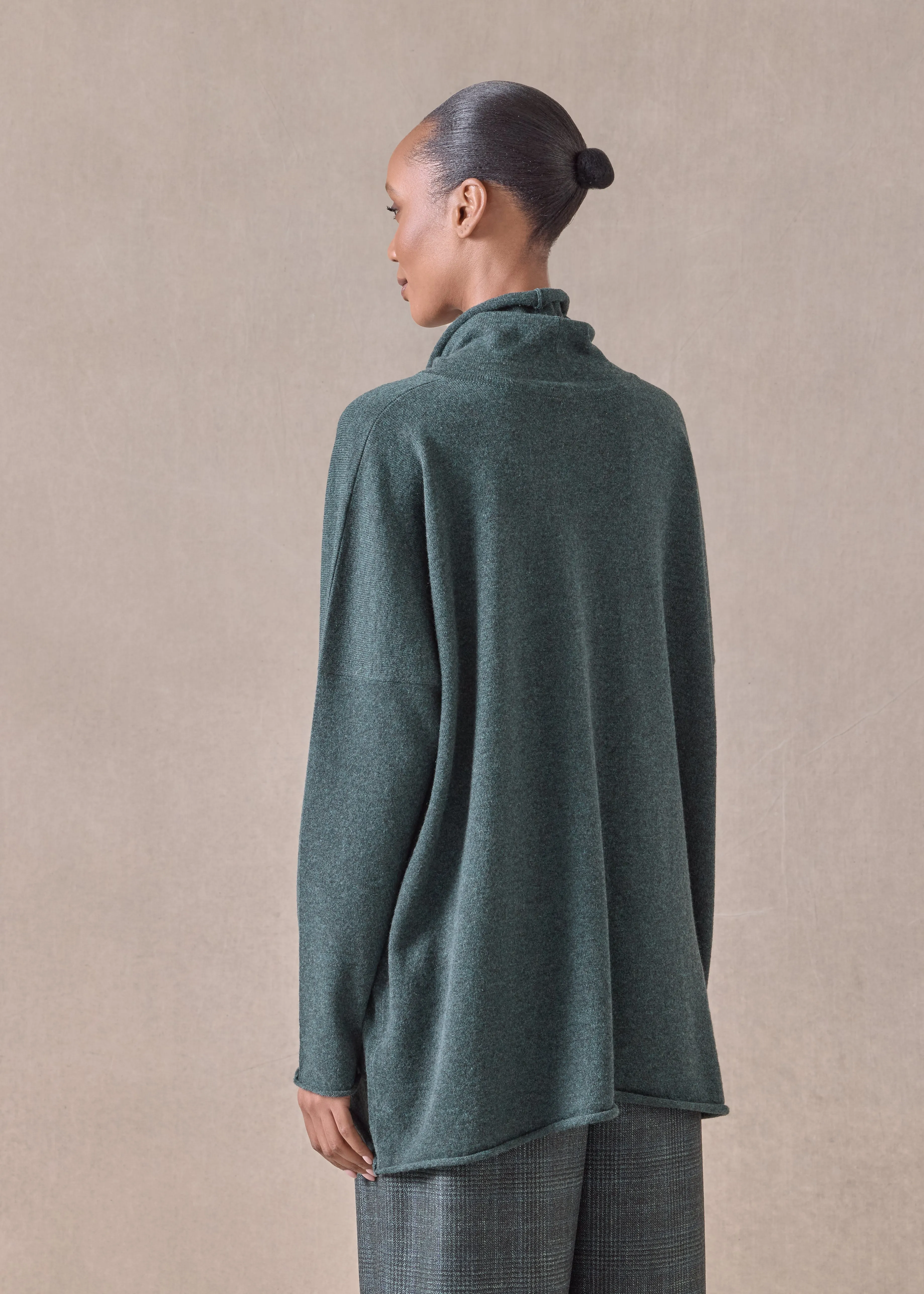 cashmere slim sleeve raw edge scrunch neck - mid plus (darkforest) sold by eskandar product image thumbnail 3