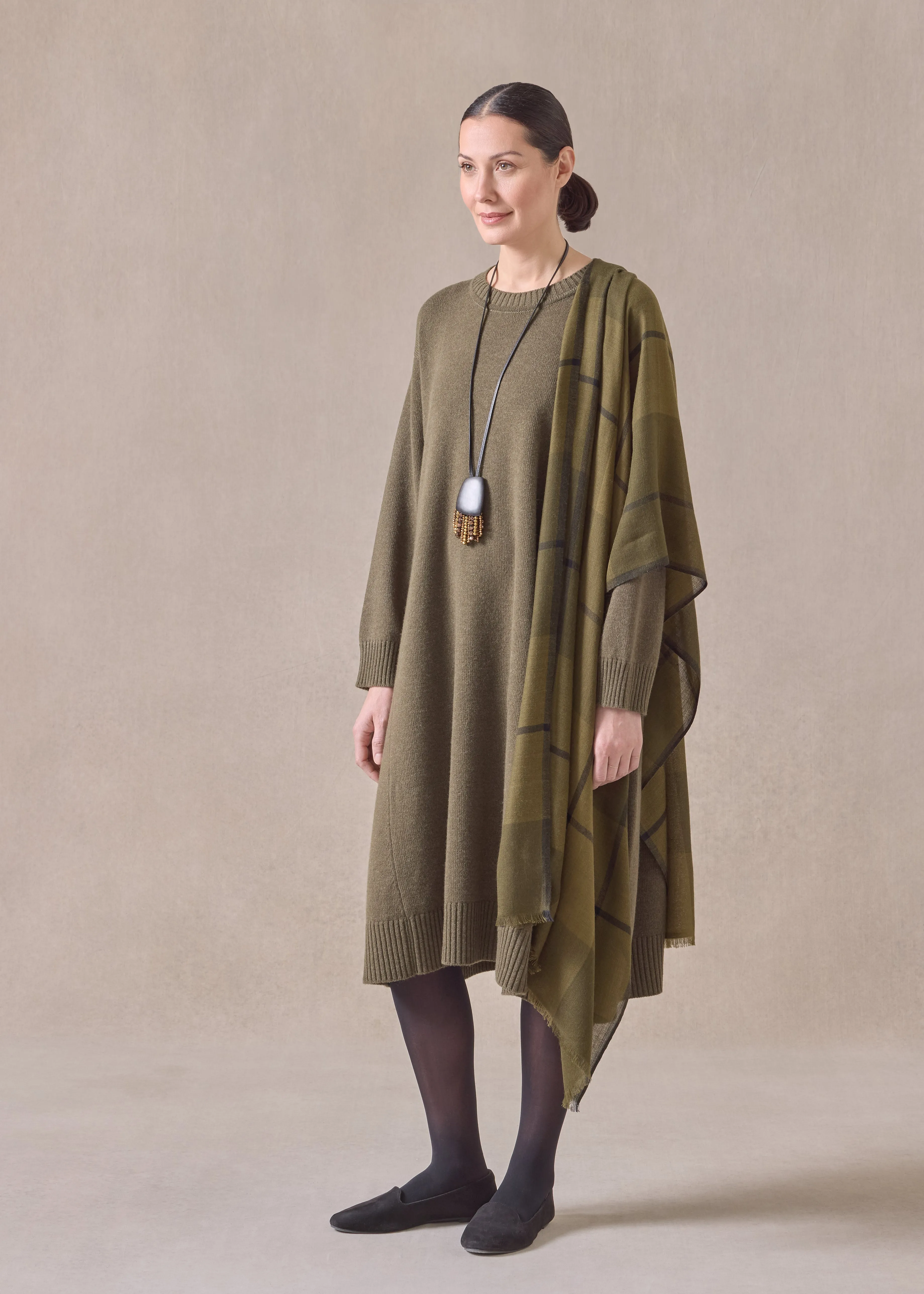 cashmere tartan check scarf (antiqueolive) sold by eskandar