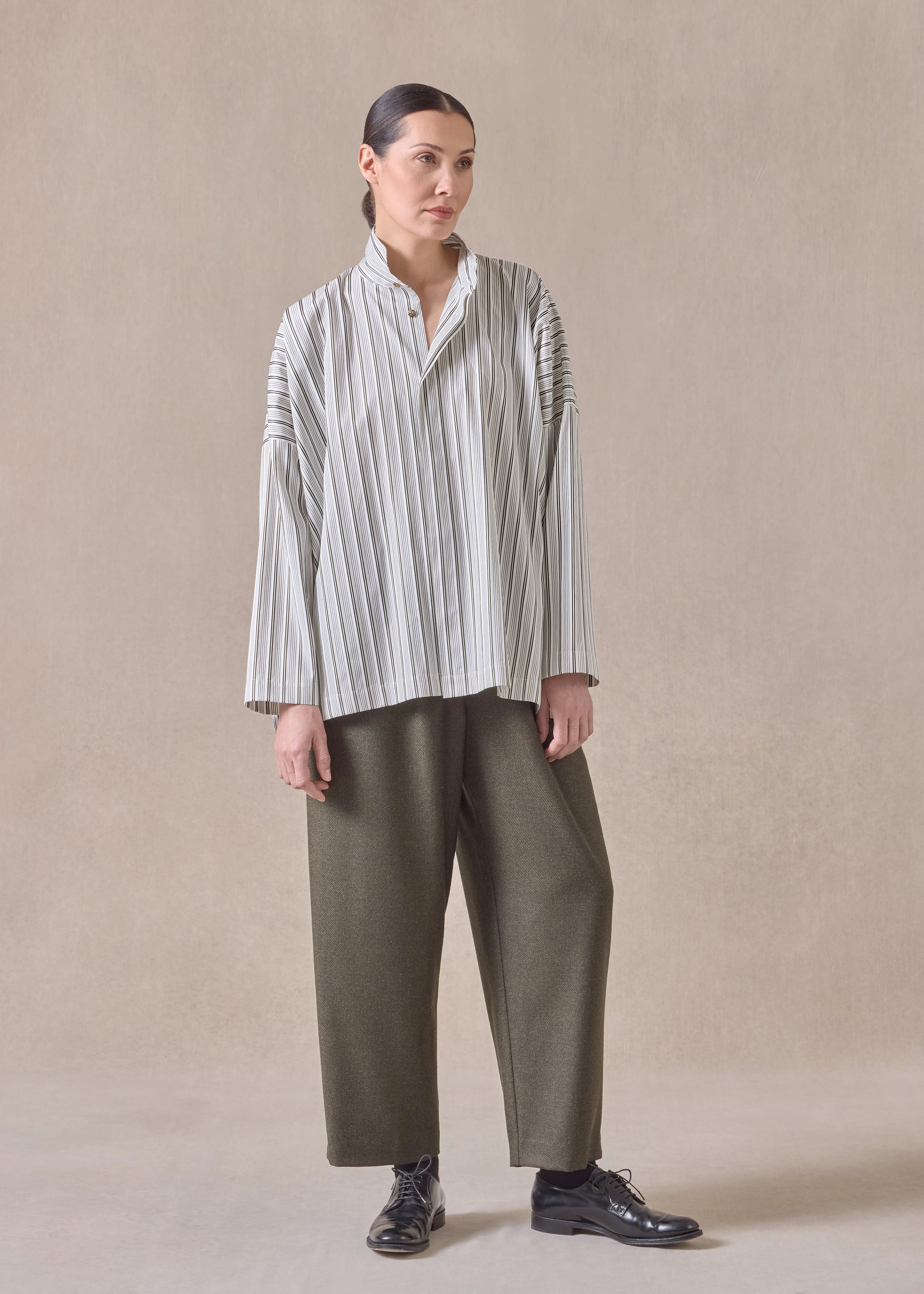 cotton wide longer back shirt with double stand collar - mid plus (greenbronze) sold by eskandar