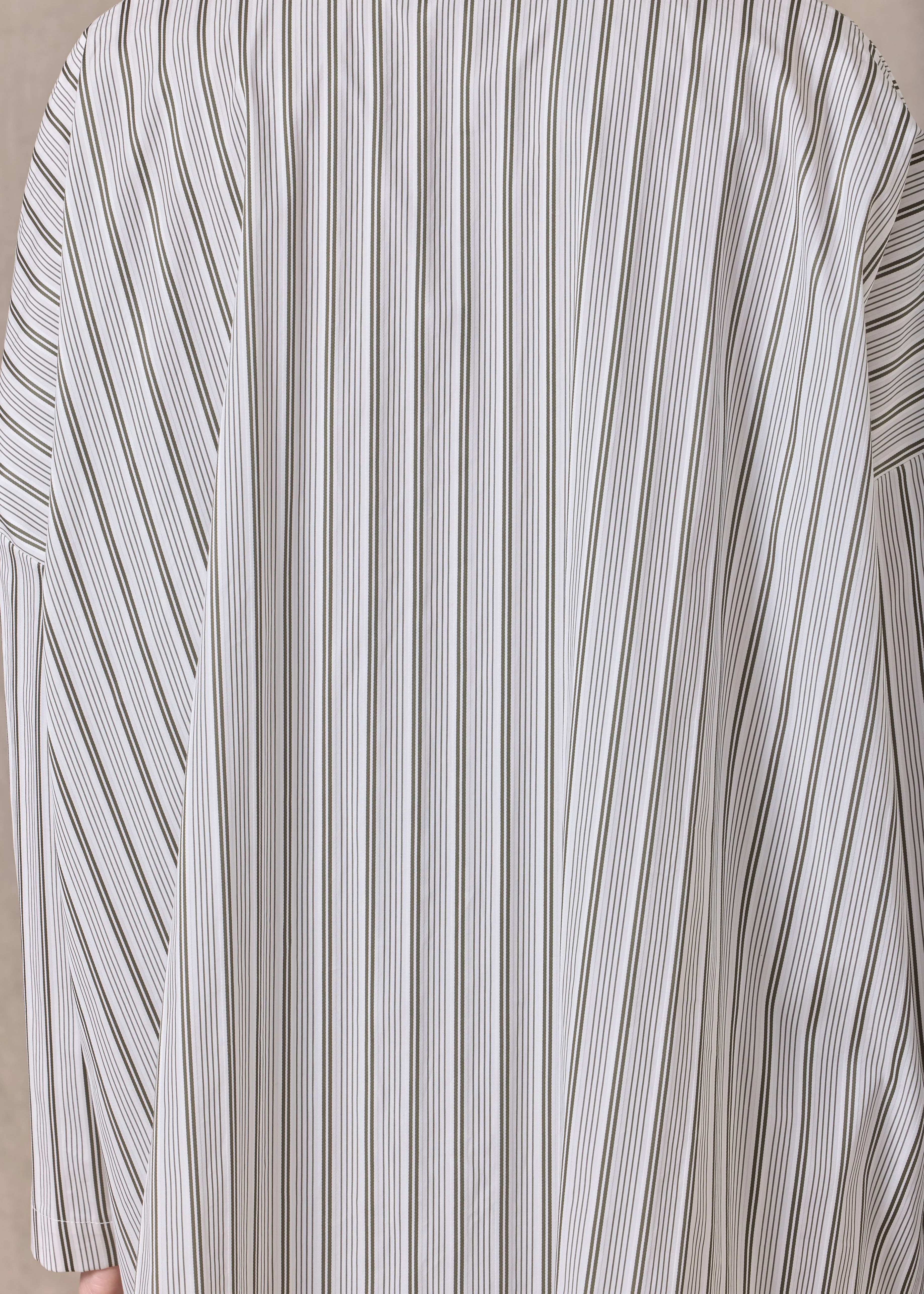 cotton wide longer back shirt with double stand collar - mid plus (greenbronze) sold by eskandar product image thumbnail 5