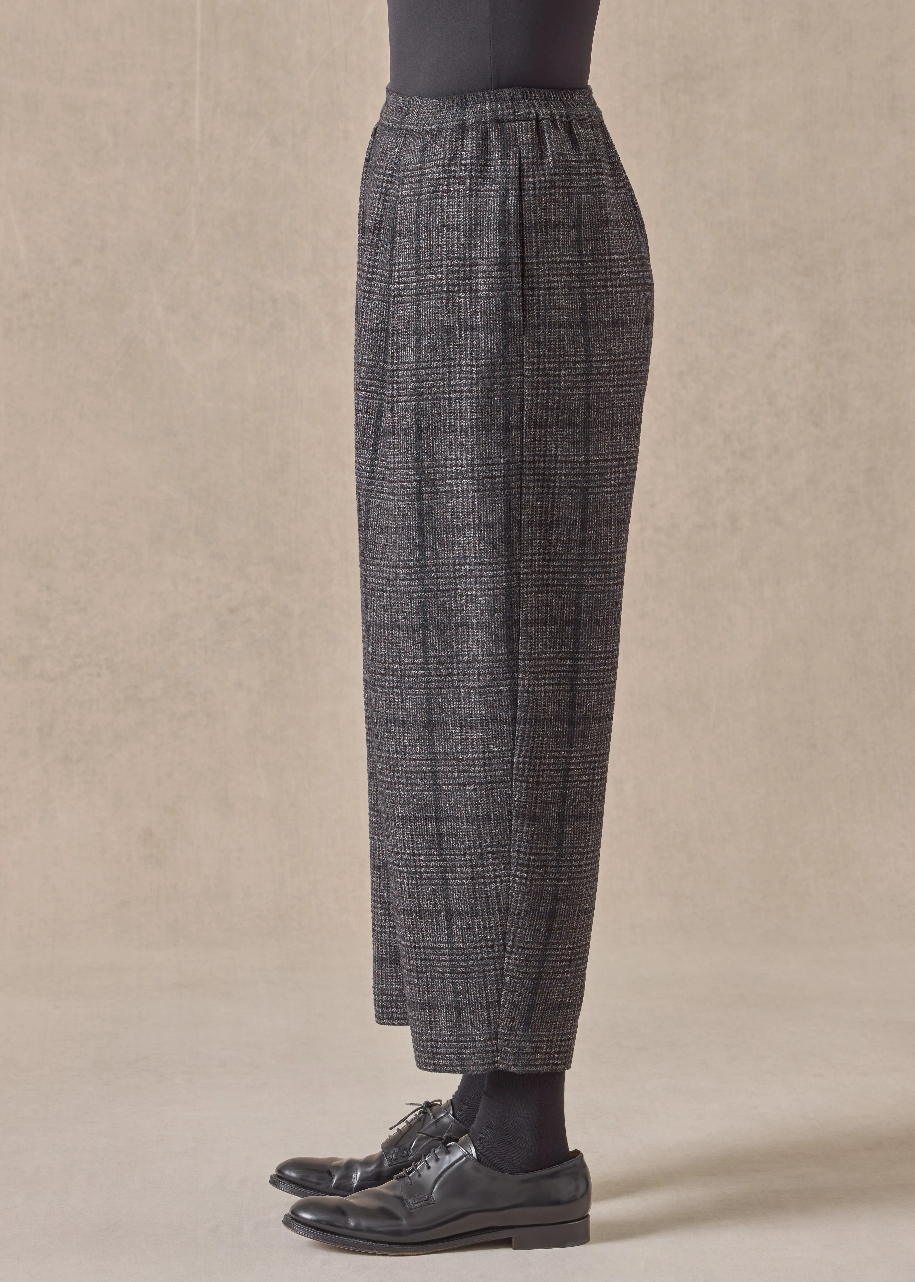 cashmere silk wool mix cropped flat front pleated trouser (brownink) sold by eskandar product image thumbnail 3