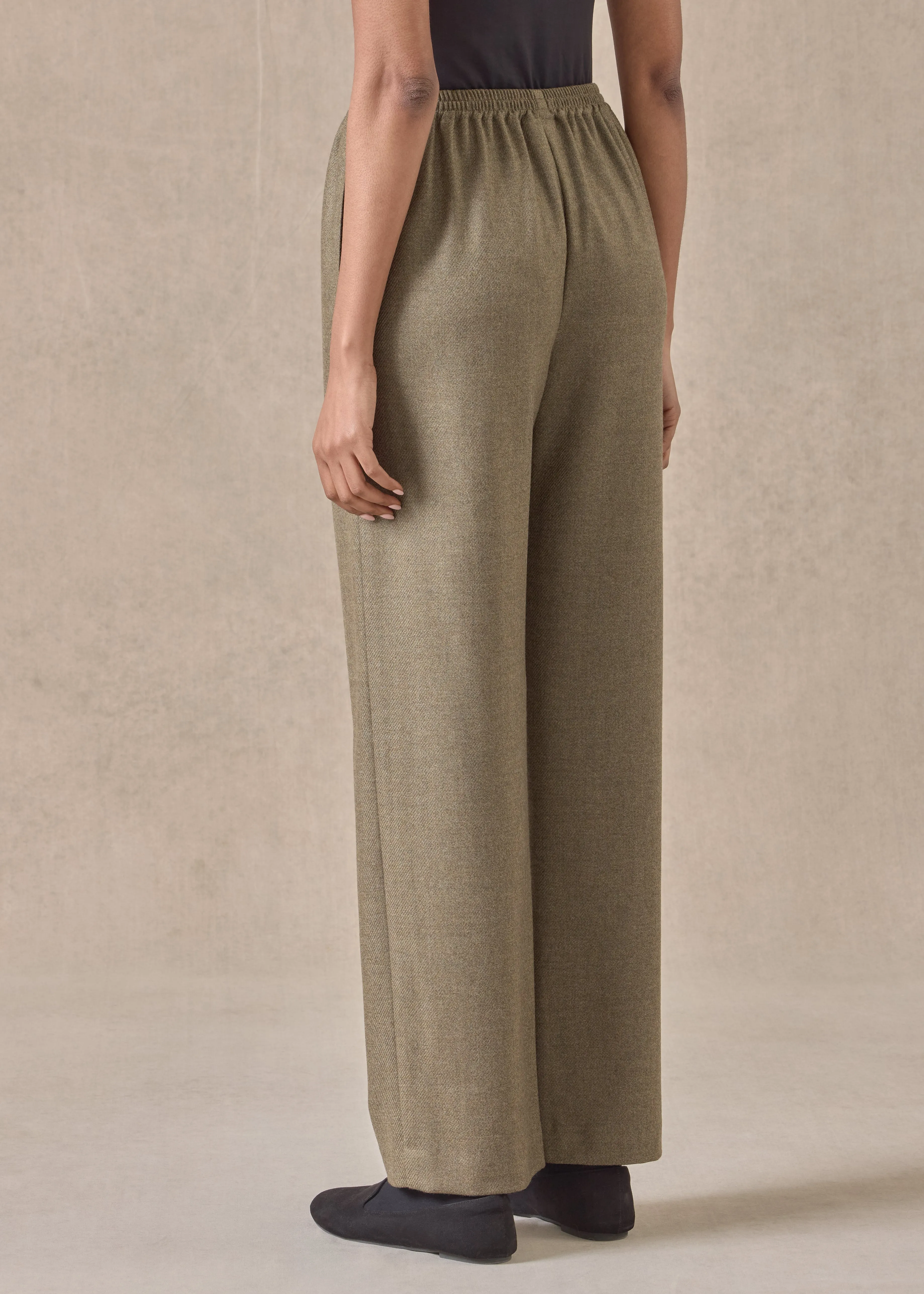 silk superfine wool mix tapered trouser (olive) sold by eskandar product image thumbnail 4