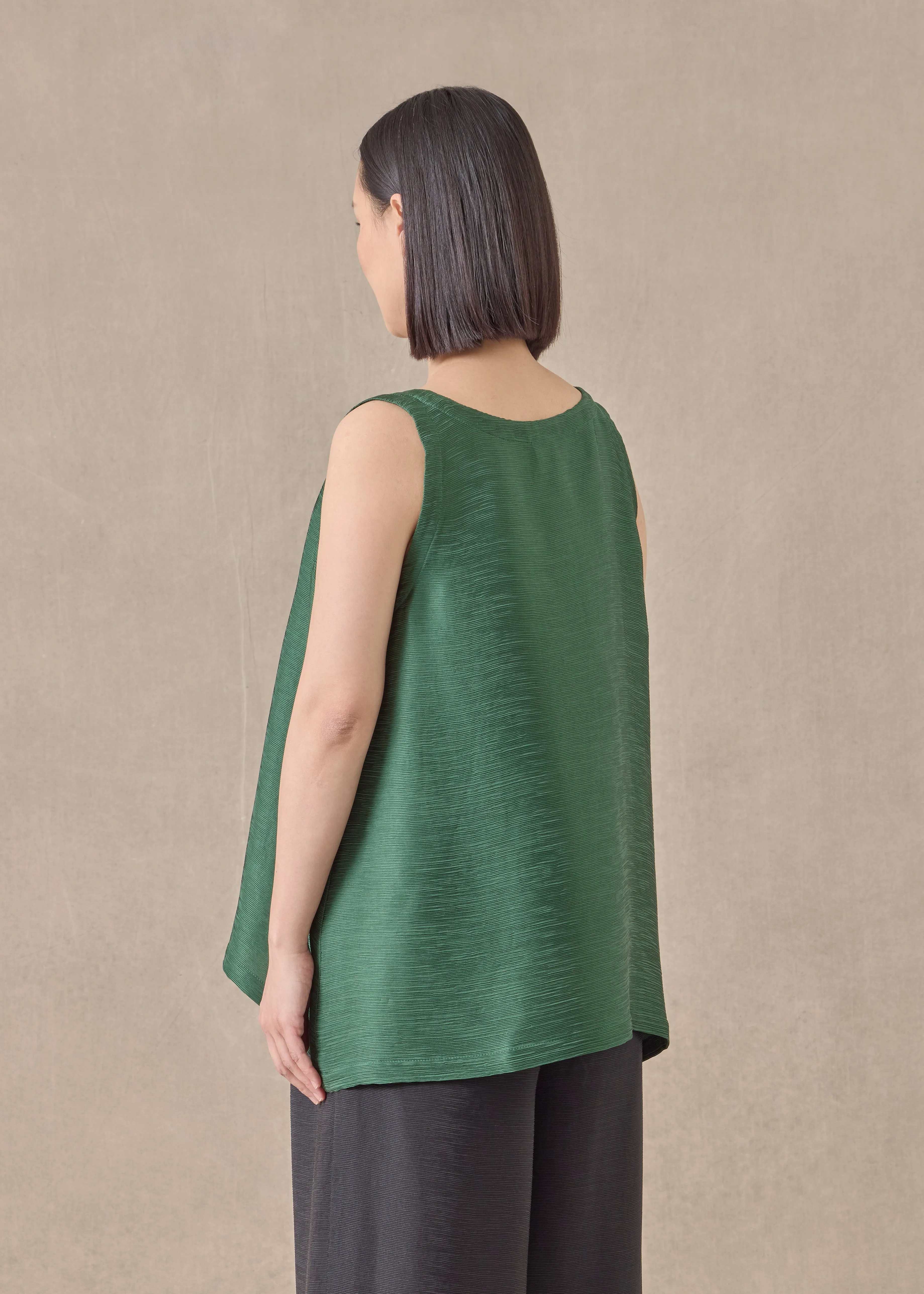 silk a-line shell - mid plus (emerald) sold by eskandar product image thumbnail 4