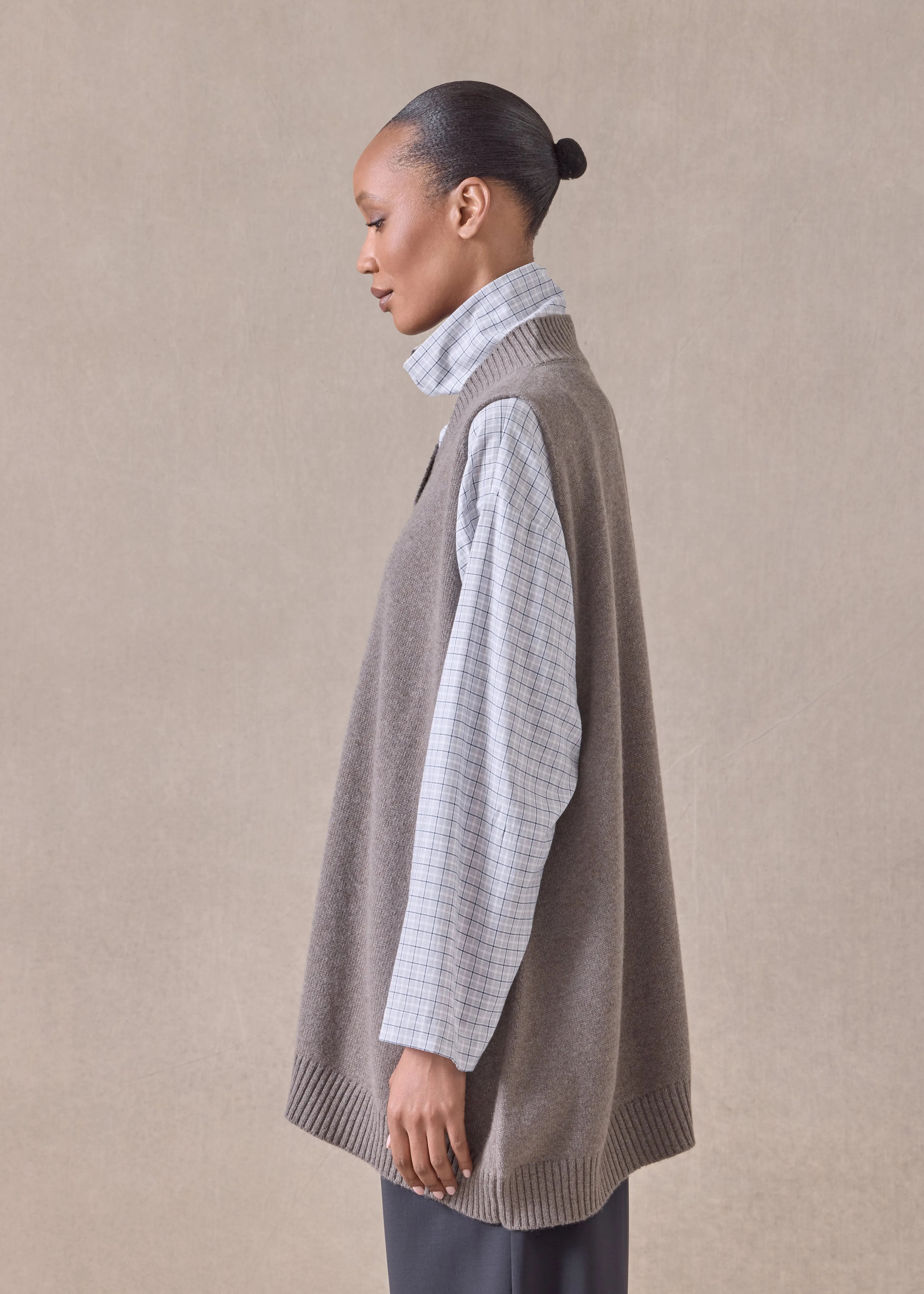 cashmere a-line sleeveless cross over v-neck - long (bison) sold by eskandar product image thumbnail 3