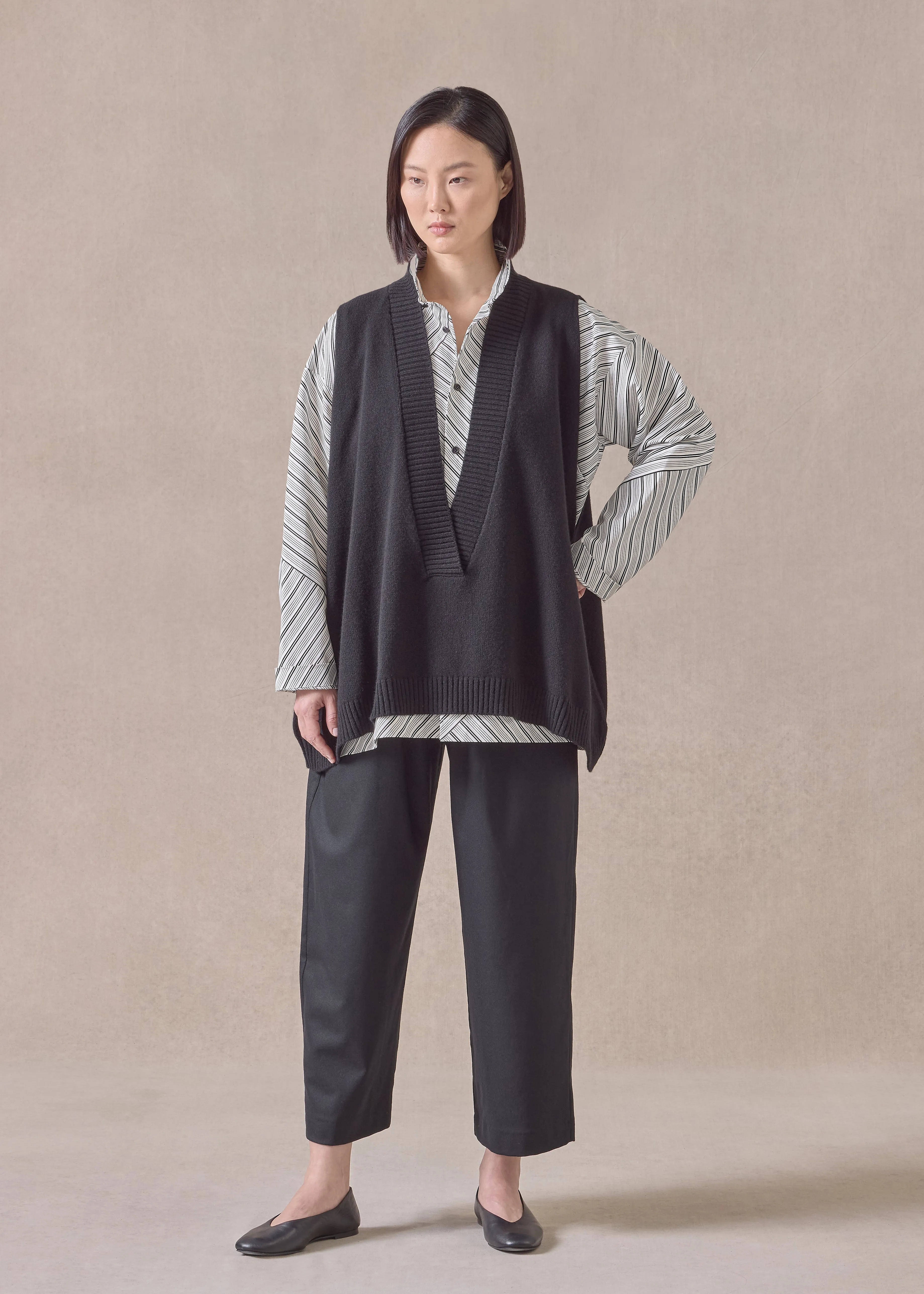 cotton slim a-line double stand collar shirt with stepped insert - long (patchwork) (blackstripe) sold by eskandar product image thumbnail 5