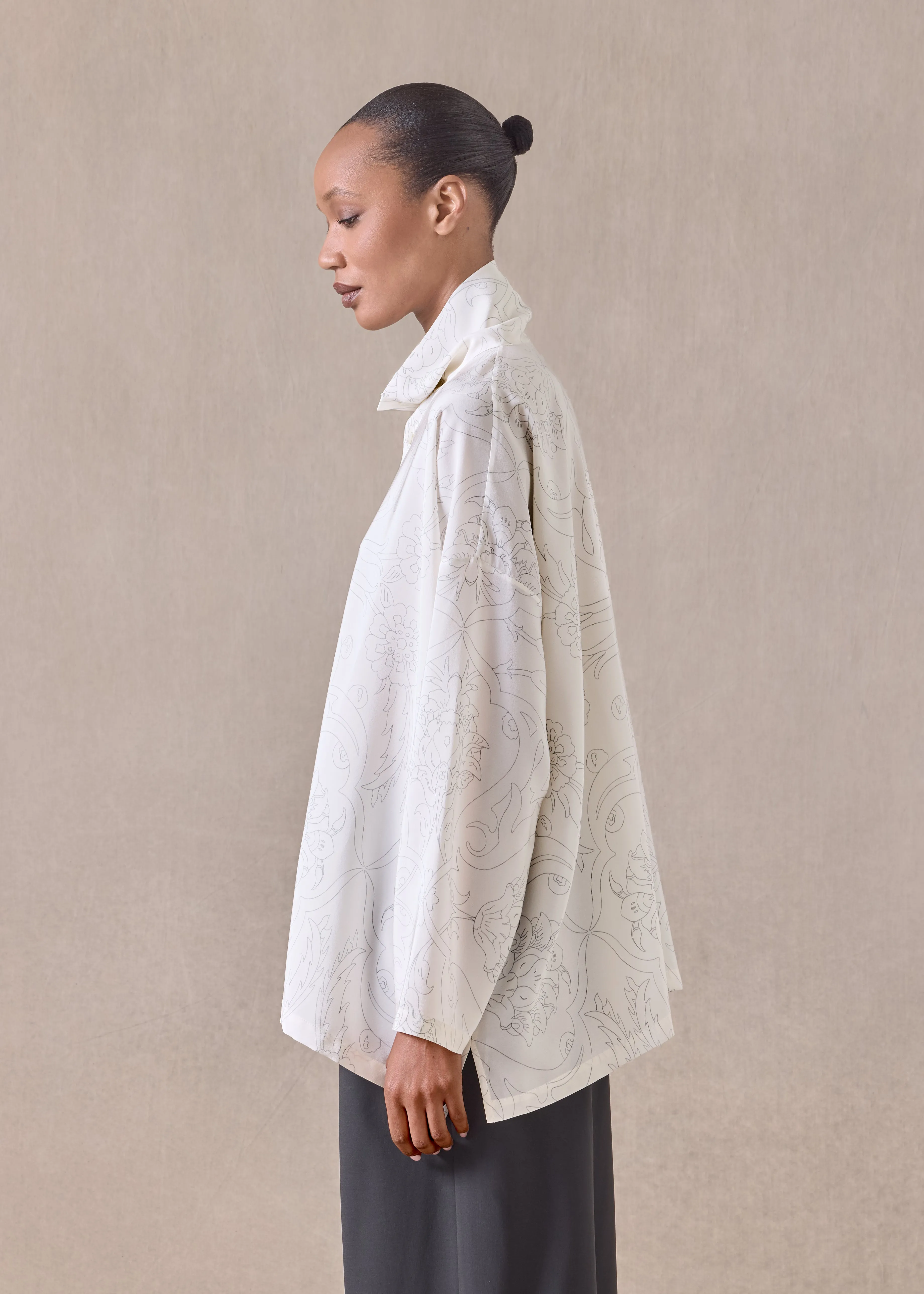 silk wide a-line scrunch neck shirt - mid plus (pencil) sold by eskandar product image thumbnail 3