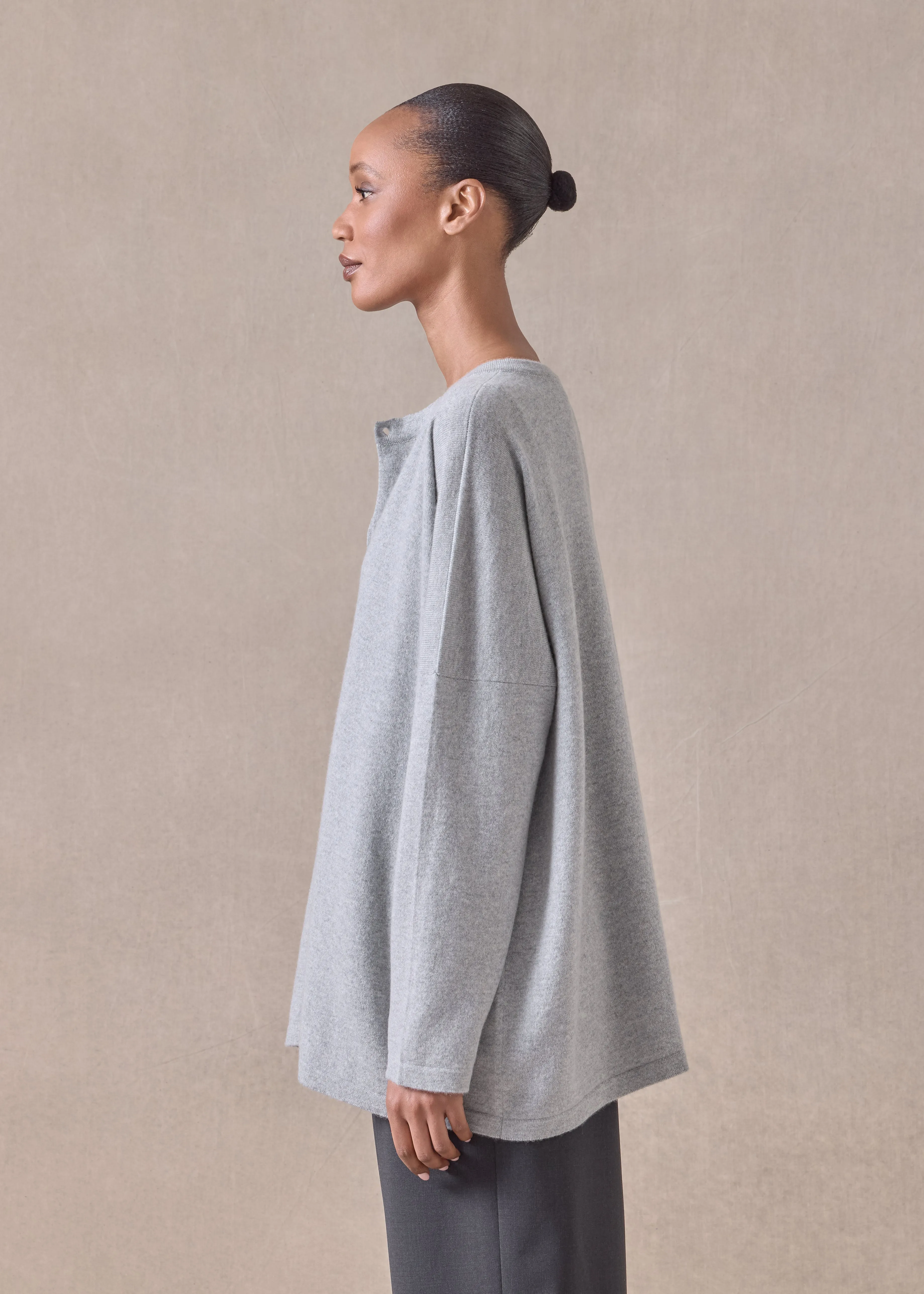 cashmere slim sleeve cardigan - mid plus (silvergrey) sold by eskandar product image thumbnail 4