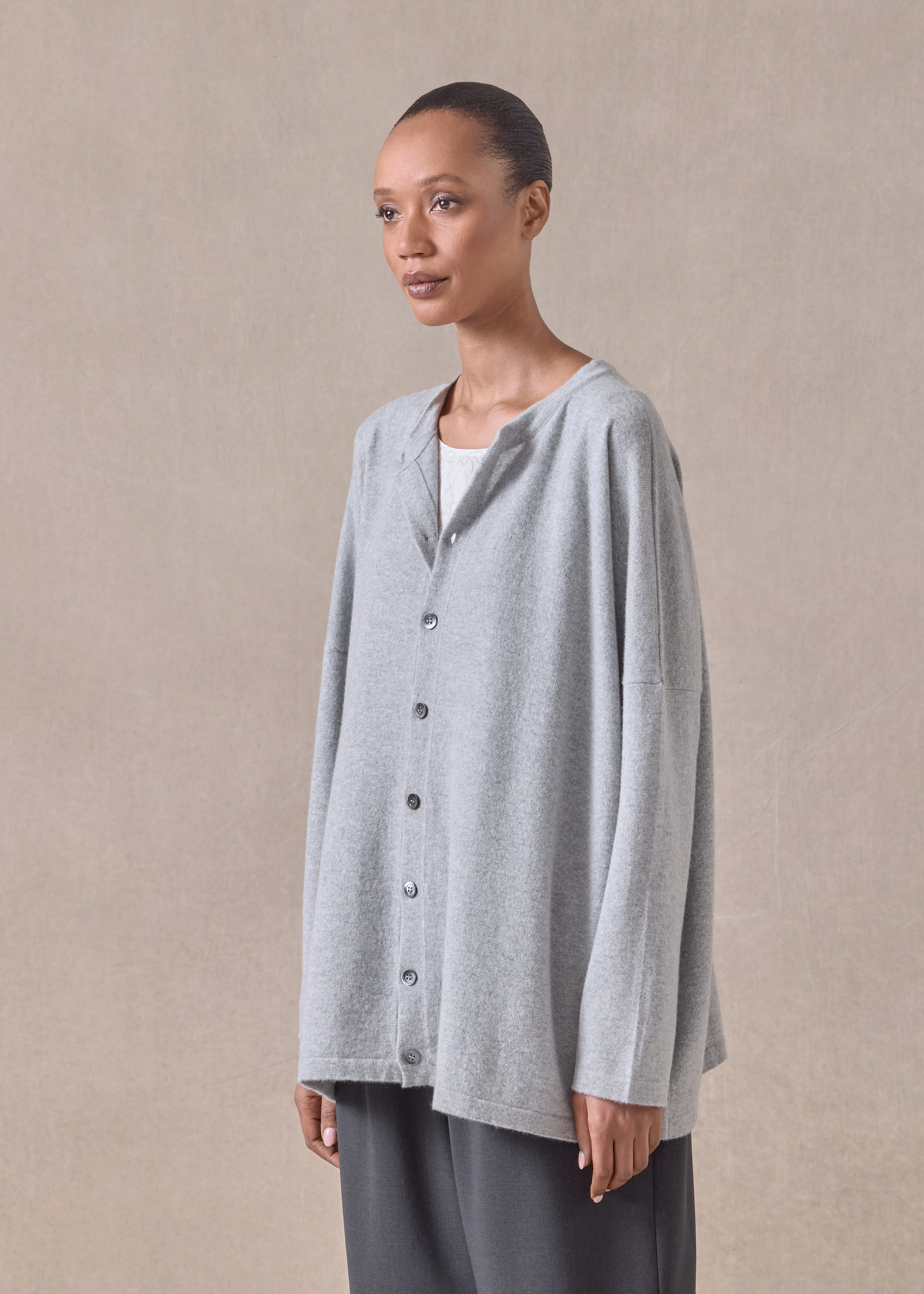 cashmere slim sleeve cardigan - mid plus (silvergrey) sold by eskandar product image thumbnail 3