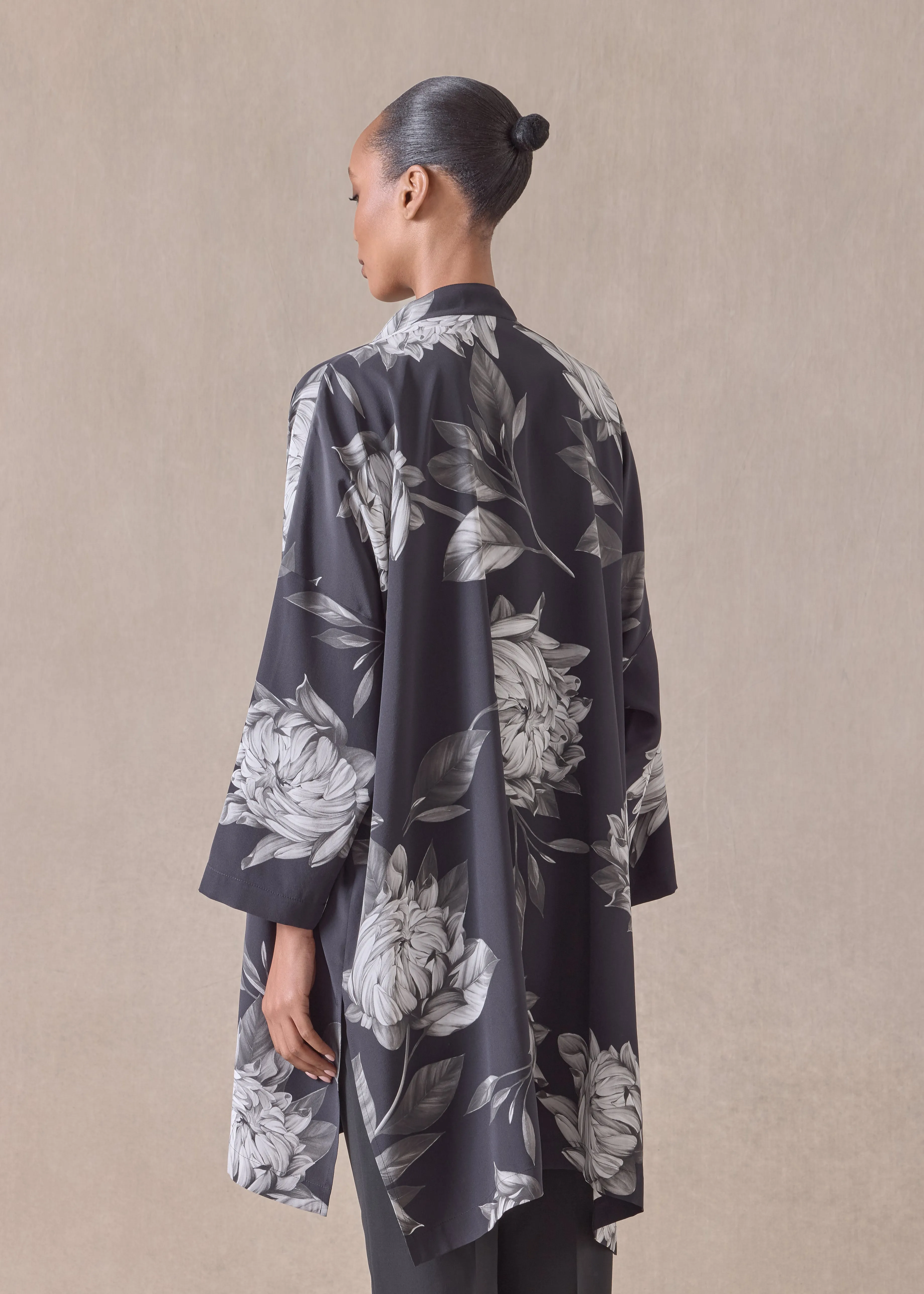 silk wide longer back collarless shirt - very long with slits (monochrome) sold by eskandar product image thumbnail 5