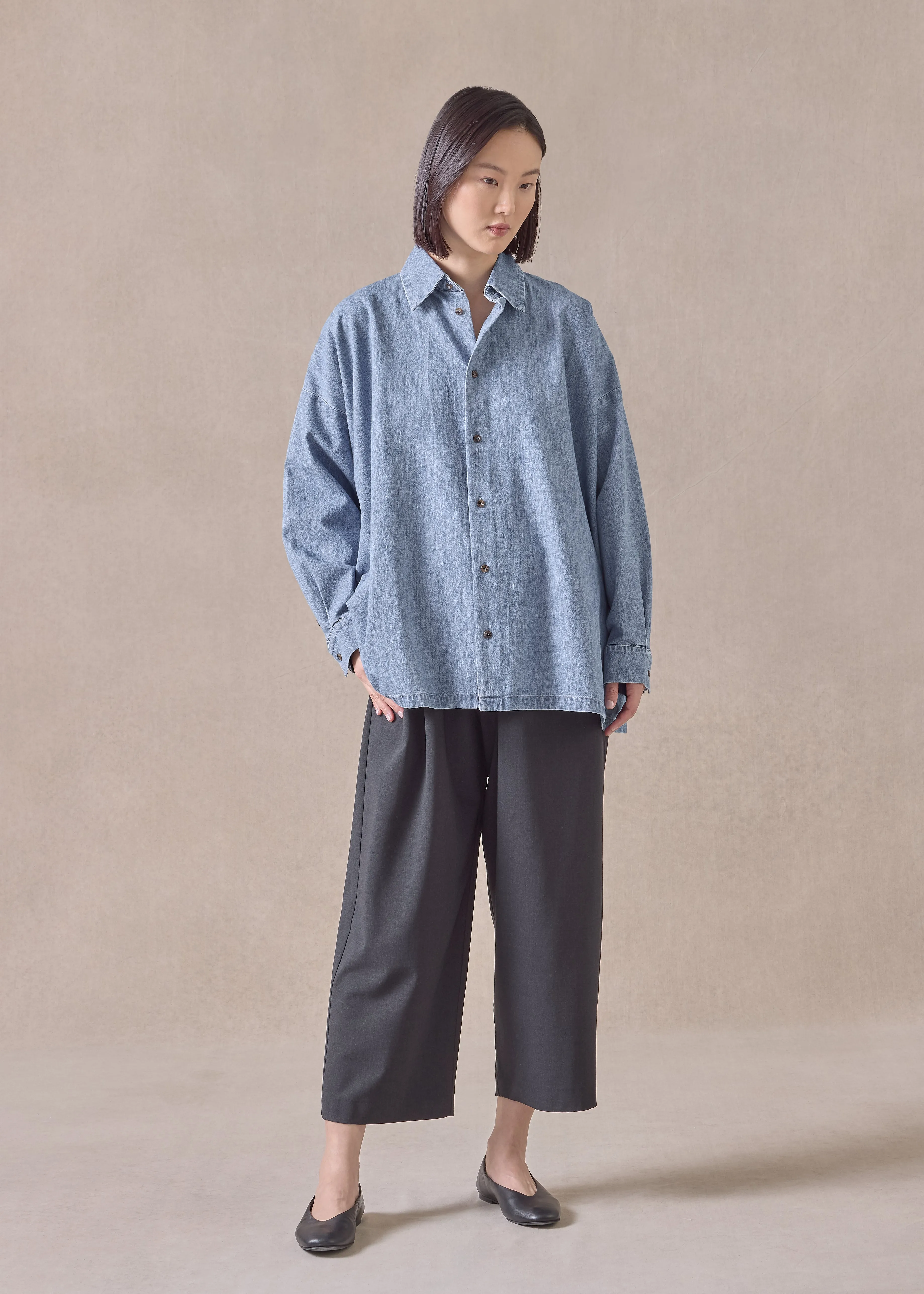 cotton denim angled-to-front side seam shirt with collar - long (denimlight) sold by eskandar