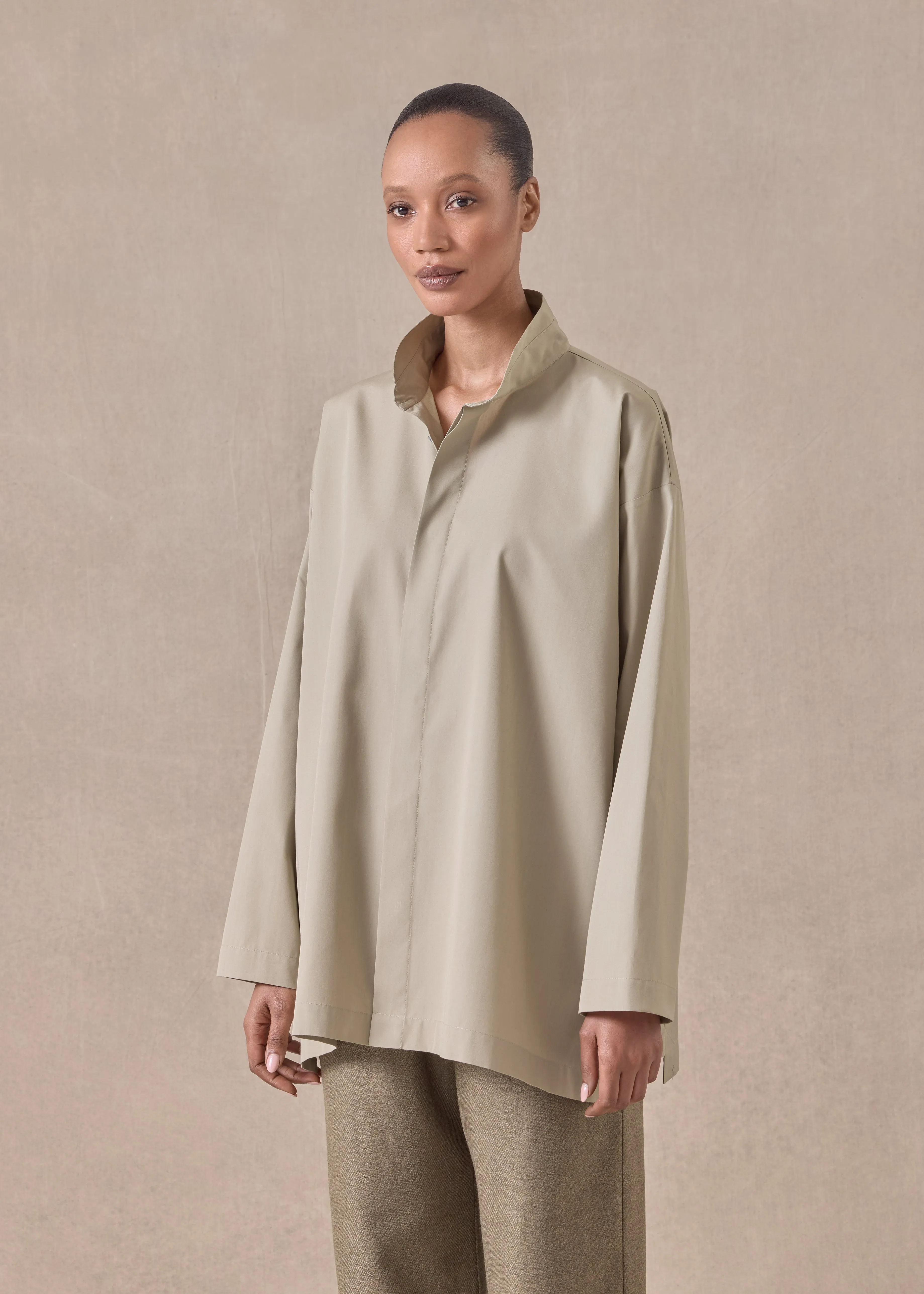 cotton slim a-line double stand collar shirt with stepped insert - long (greensand) sold by eskandar product image thumbnail 2