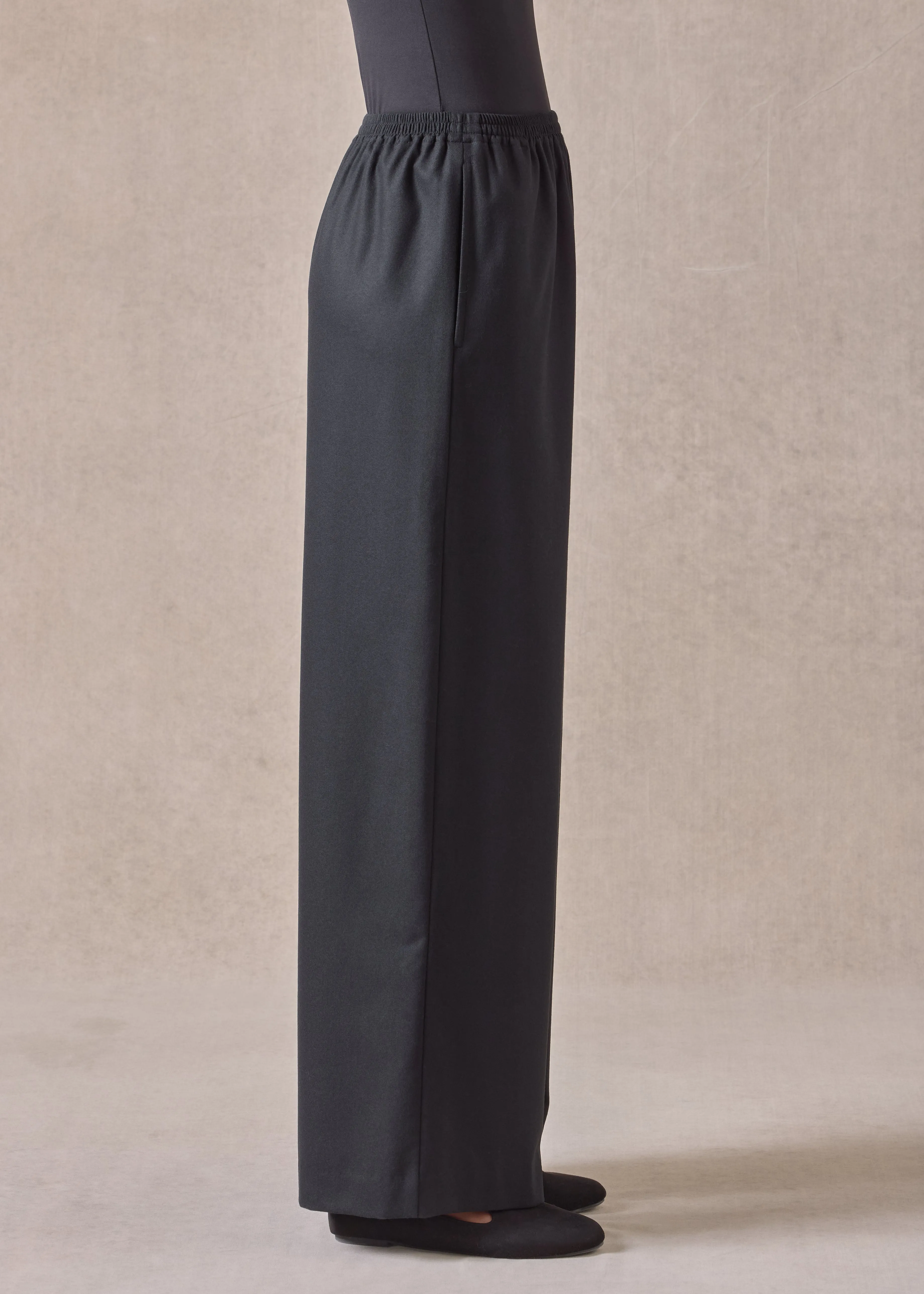 wool cashmere mix flared trouser (black) sold by eskandar product image thumbnail 3