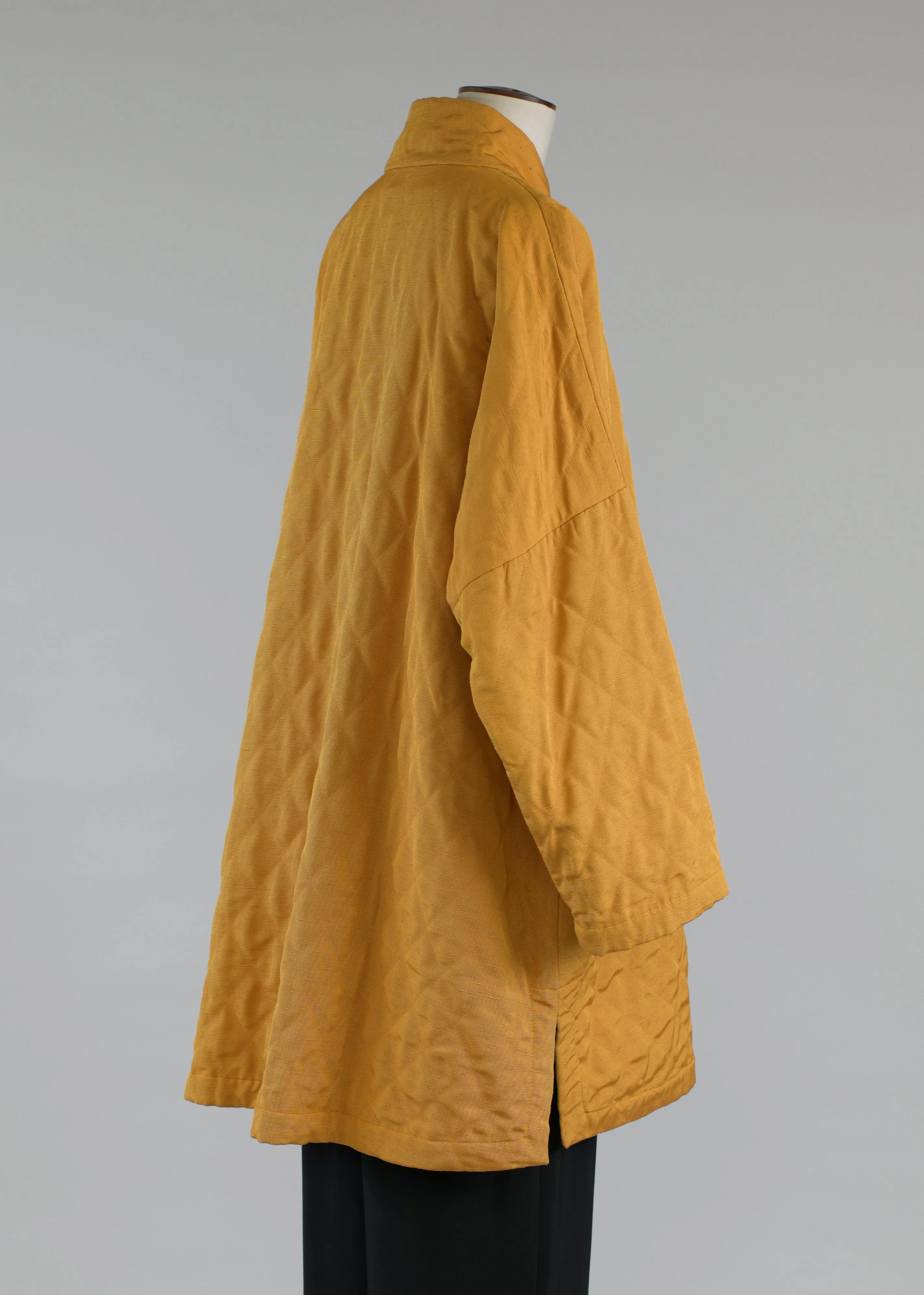 quilted silk imperial coat with chinese collar - long plus sold by eskandar product image thumbnail 3