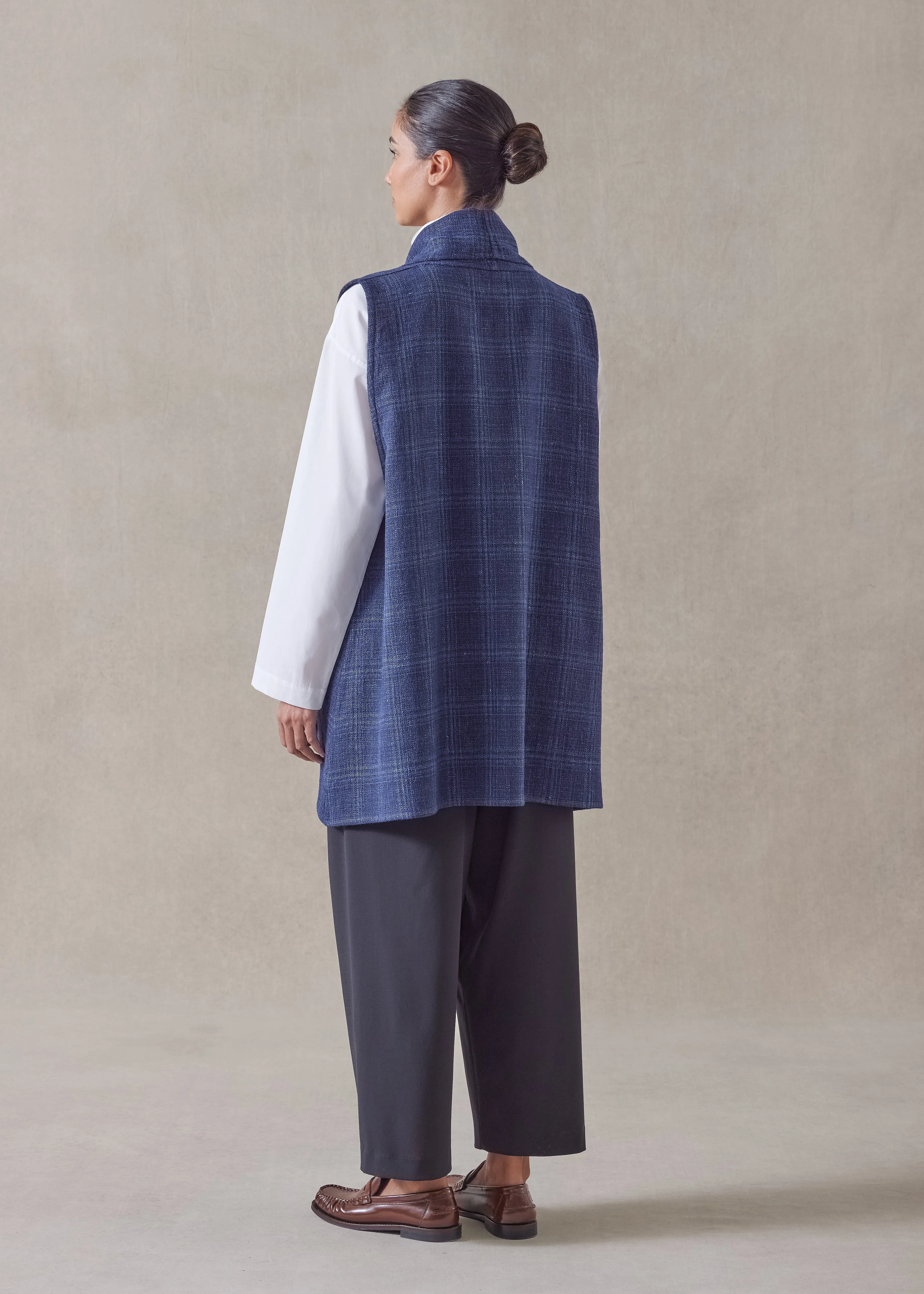 wool linen mix a-line scrunch shawl collar waistcoat - long sold by eskandar product image thumbnail 3