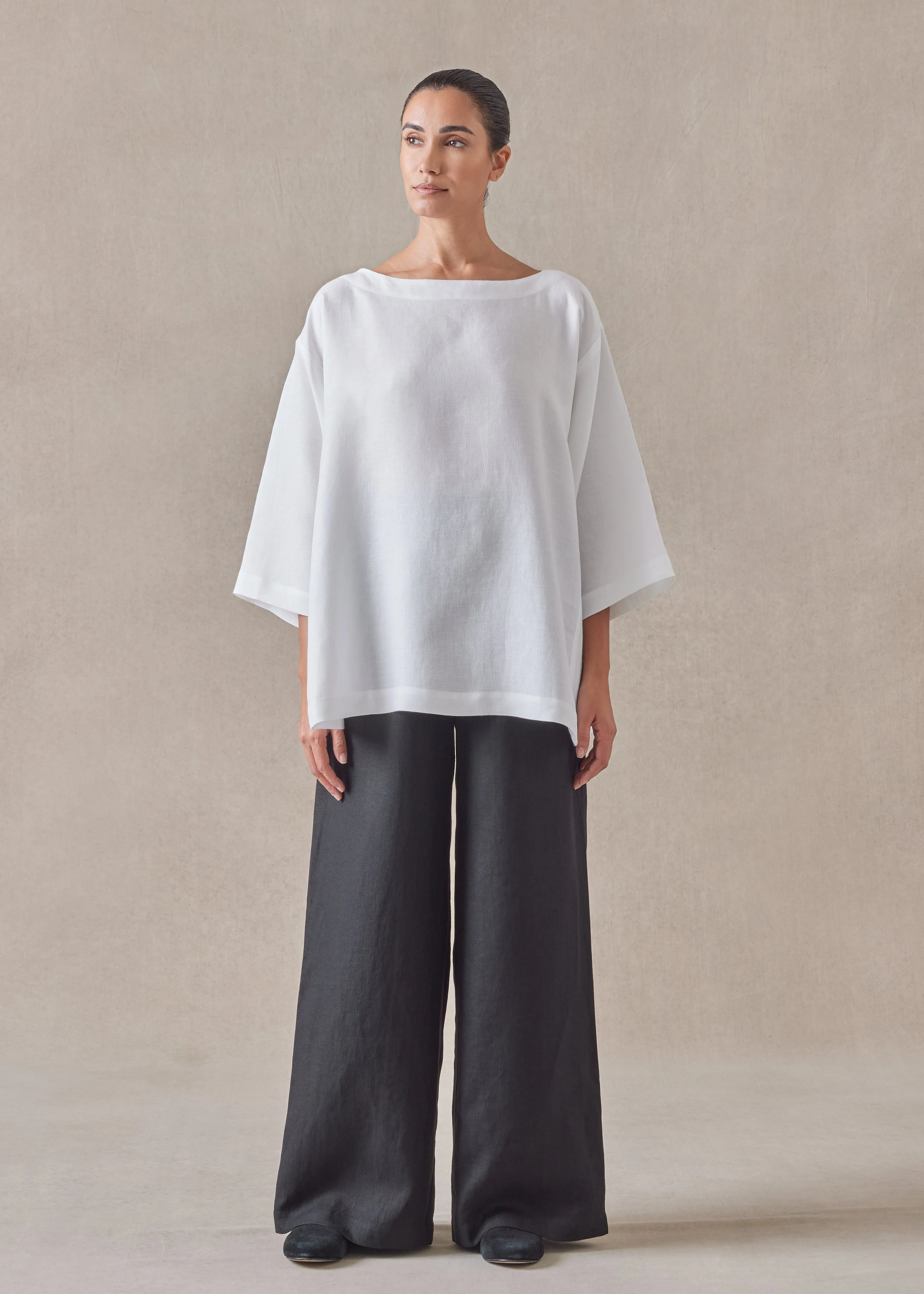 linen side panelled 3/4 sleeve scoop neck tunic - mid plus sold by eskandar