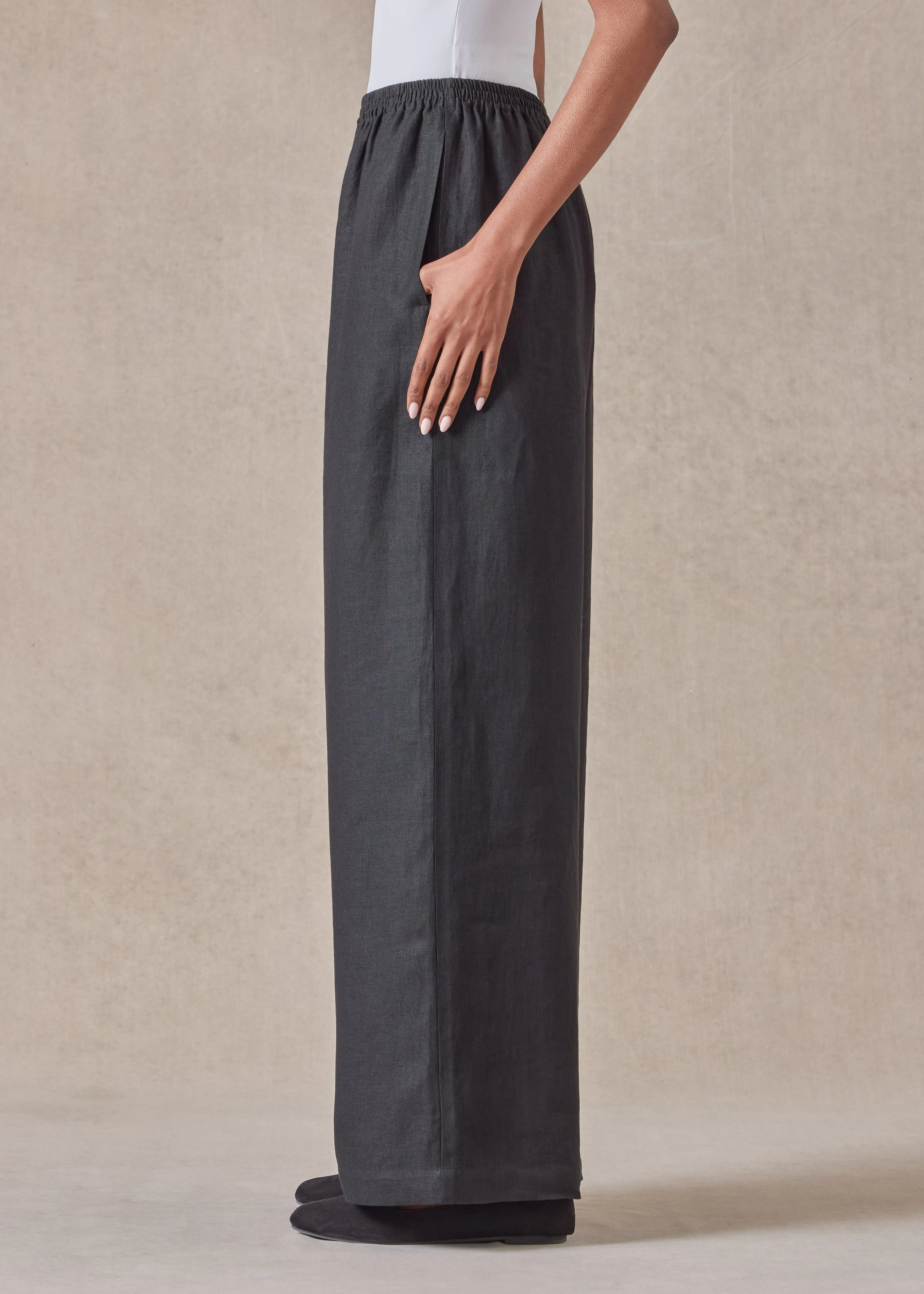 linen flared trouser sold by eskandar product image thumbnail 3