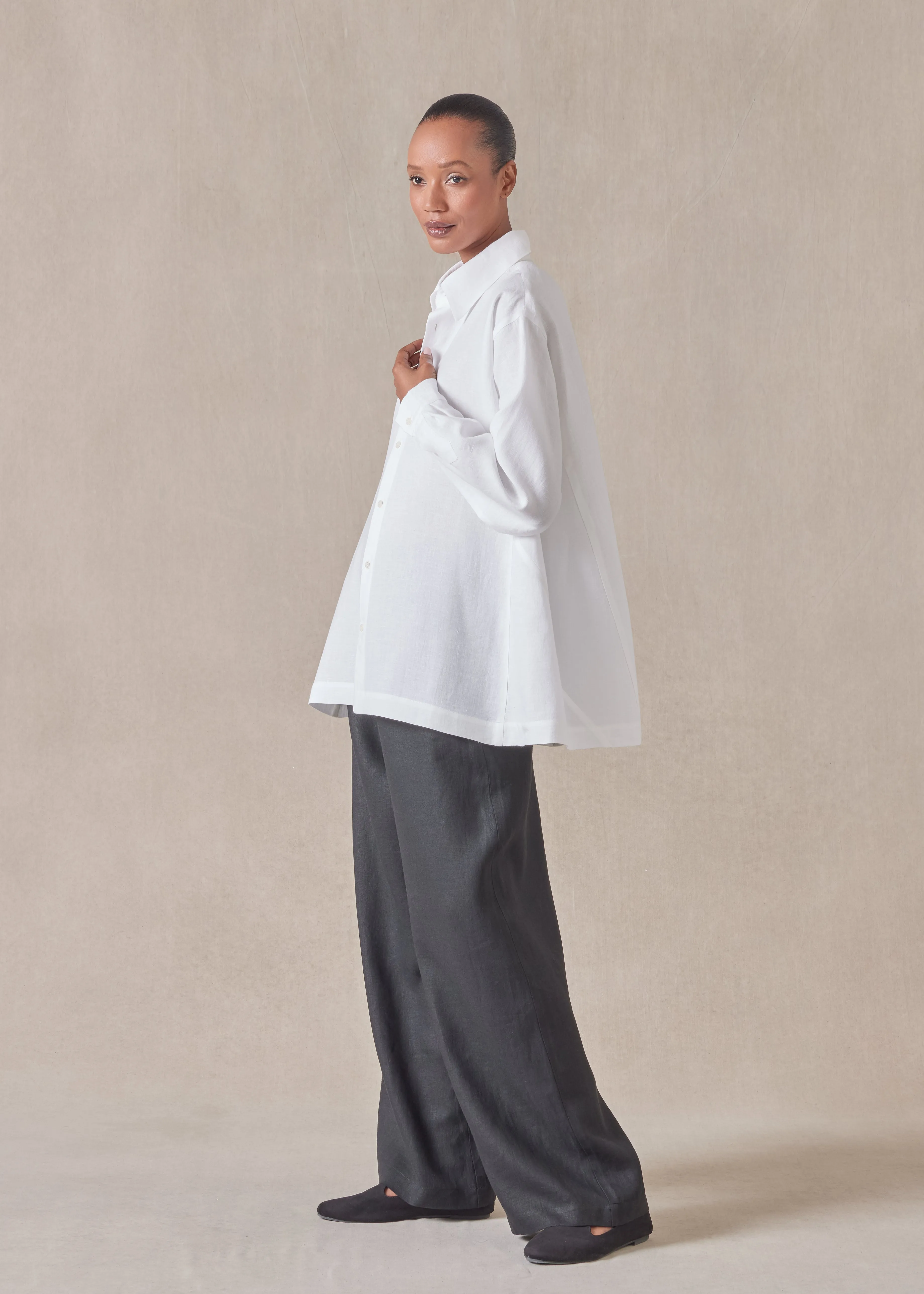 linen caucasus shirt with collar - long sold by eskandar