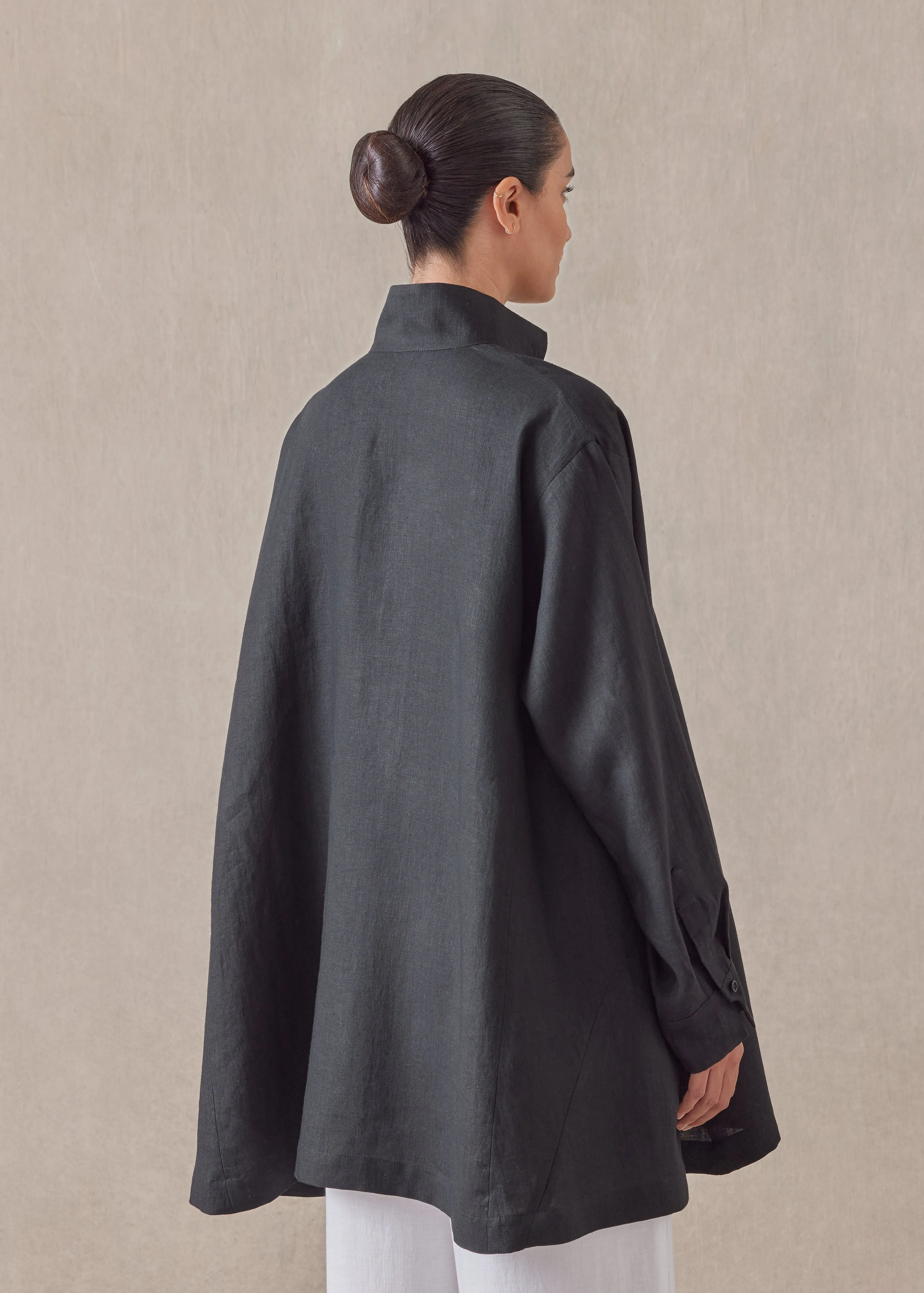 linen caucasus shirt with notch collar - long plus sold by eskandar product image thumbnail 4