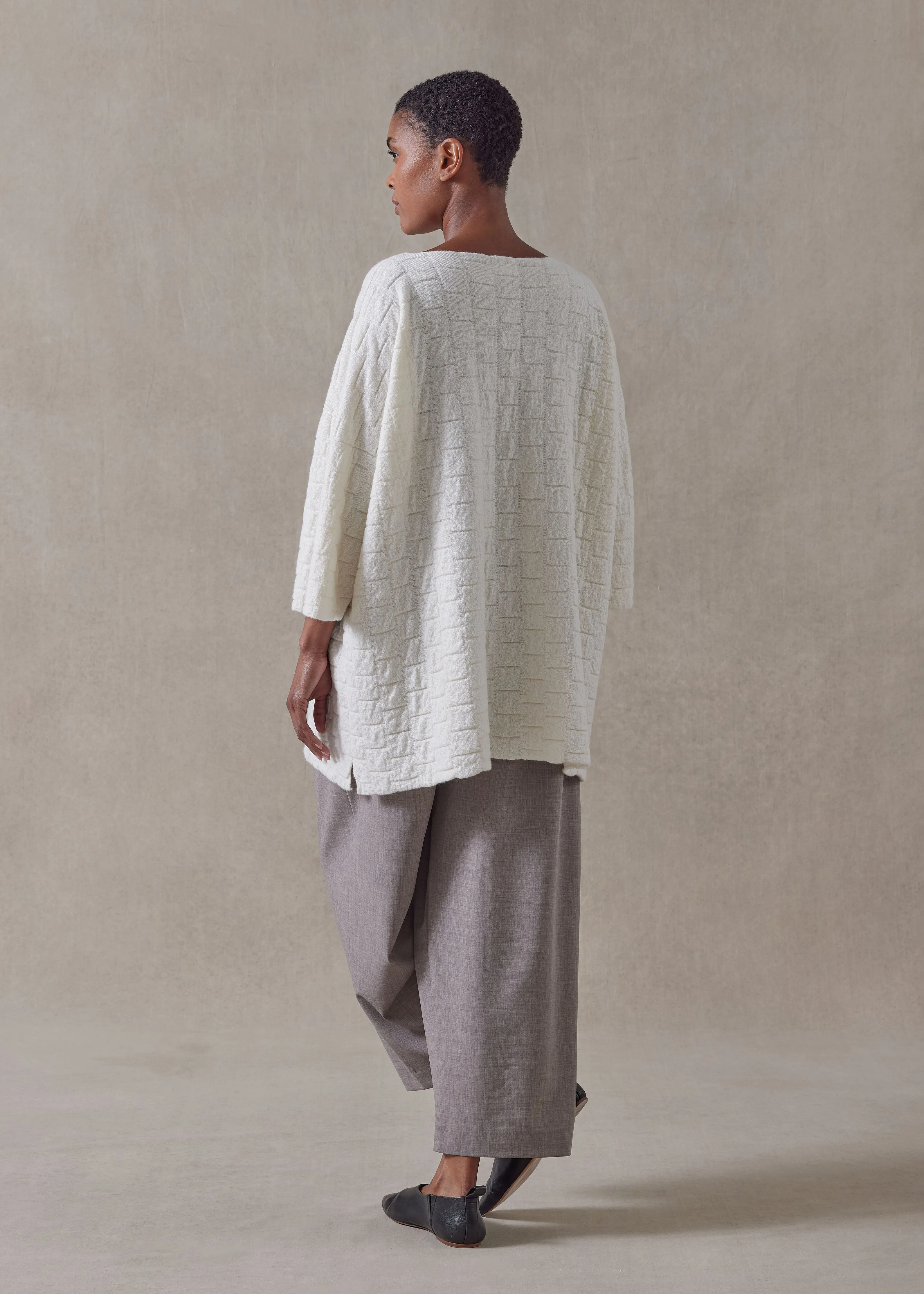 cashmere square 3/4 sleeve sweater - long (white) sold by eskandar product image thumbnail 5