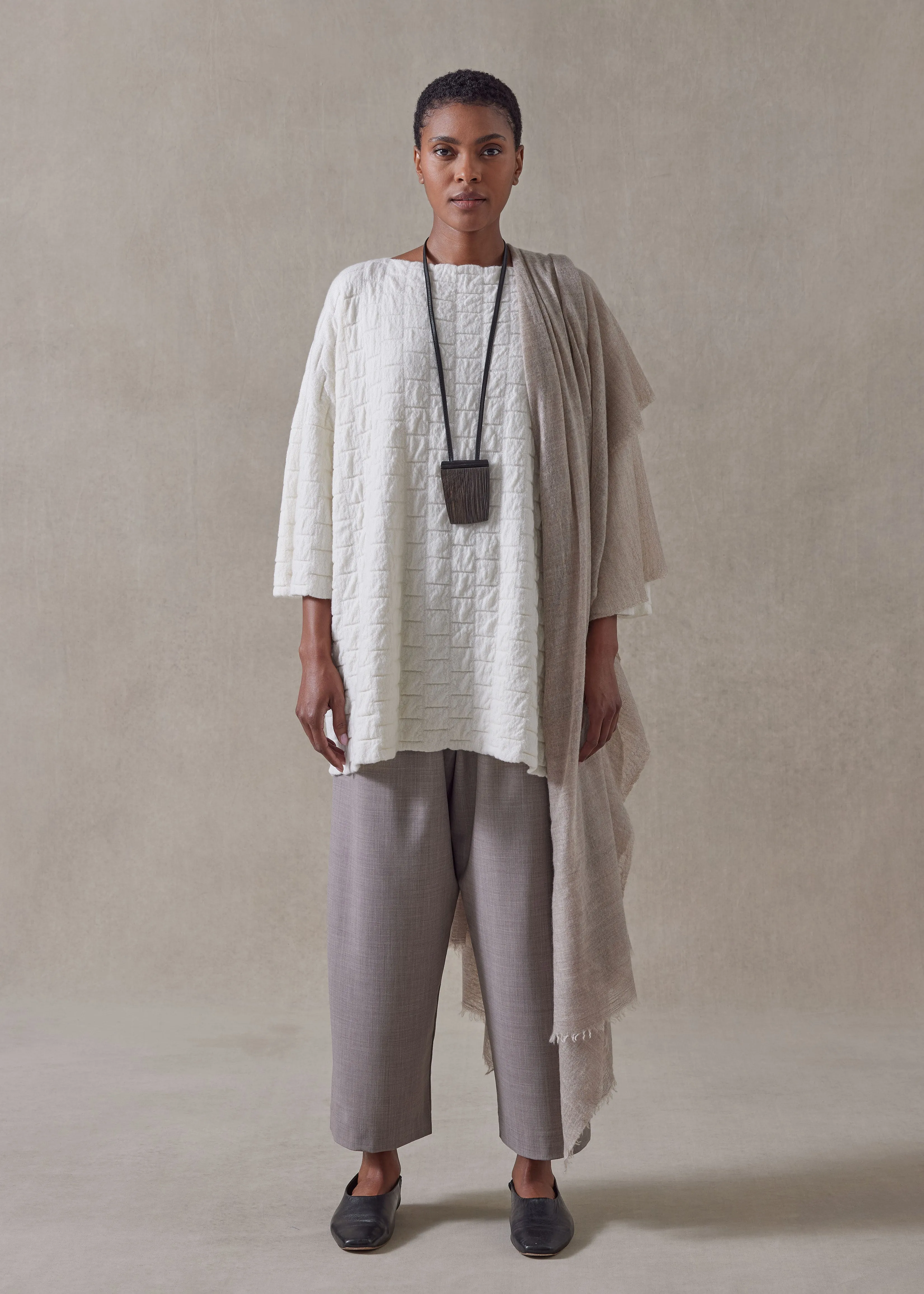 cashmere square 3/4 sleeve sweater - long (white) sold by eskandar product image thumbnail 3