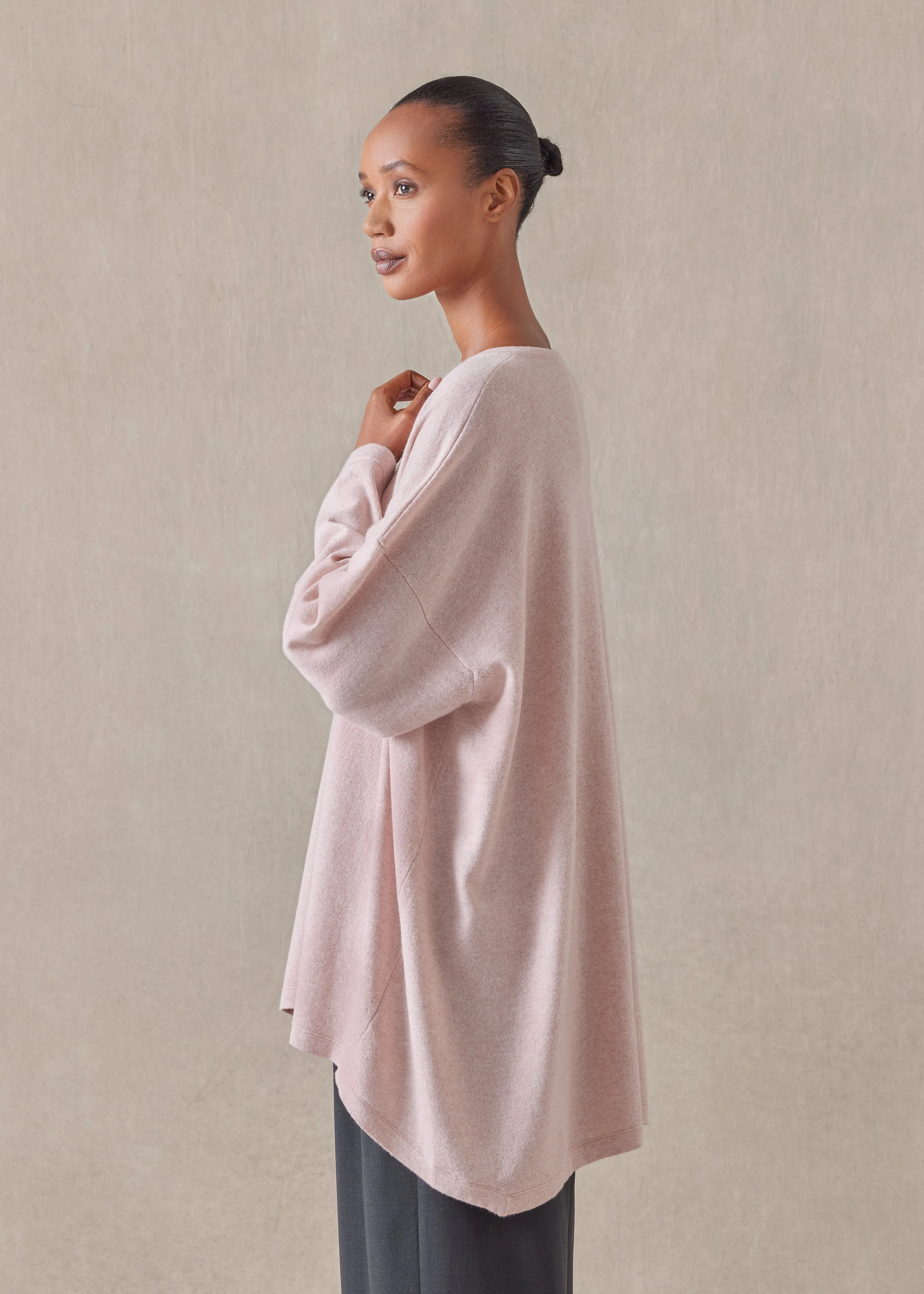 cashmere smaller front larger back round neck sweater - long sold by eskandar product image thumbnail 4