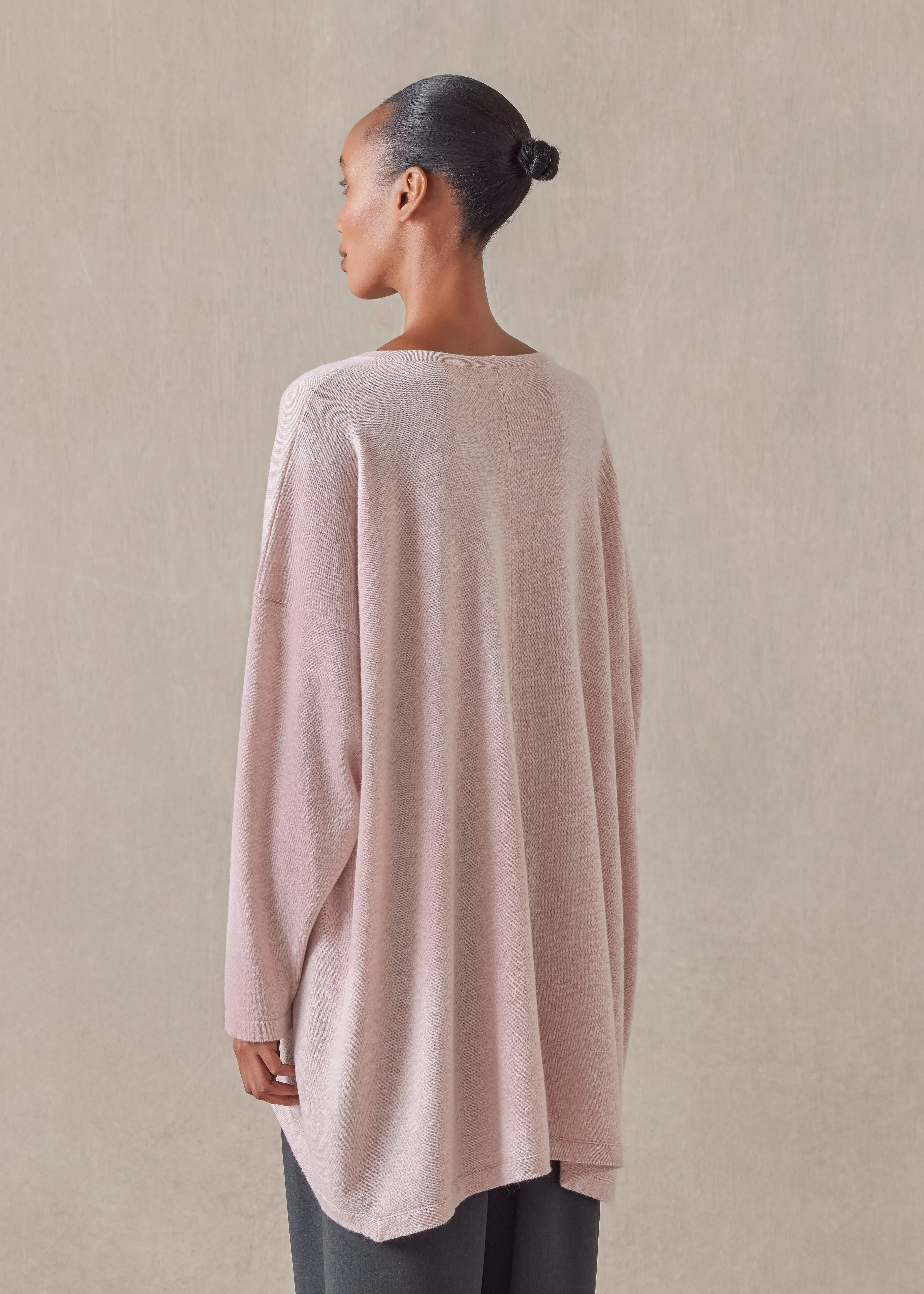 cashmere smaller front larger back round neck sweater - long sold by eskandar product image thumbnail 3