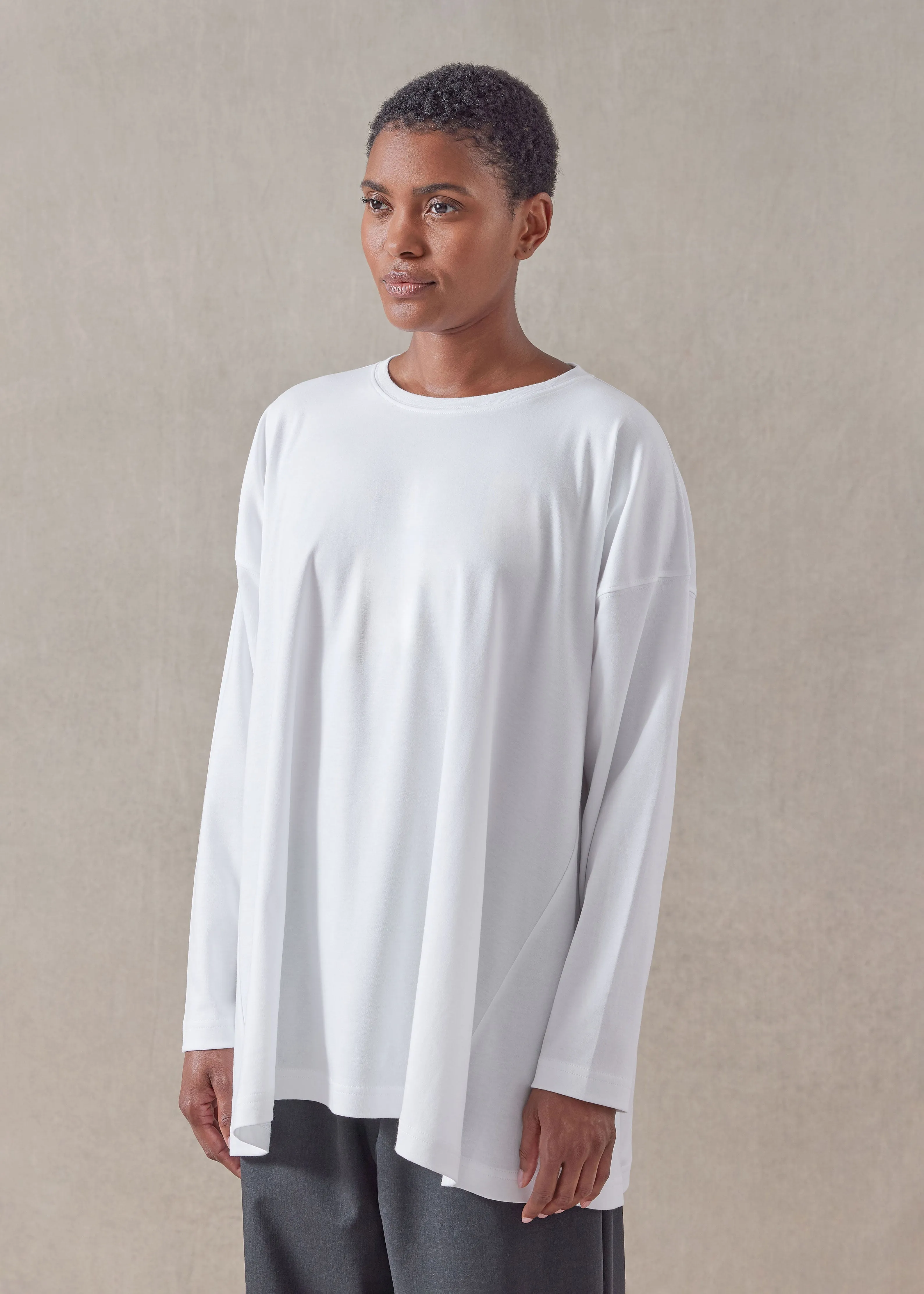 cotton jersey long sleeve round neck t-shirt - long sold by eskandar product image thumbnail 2