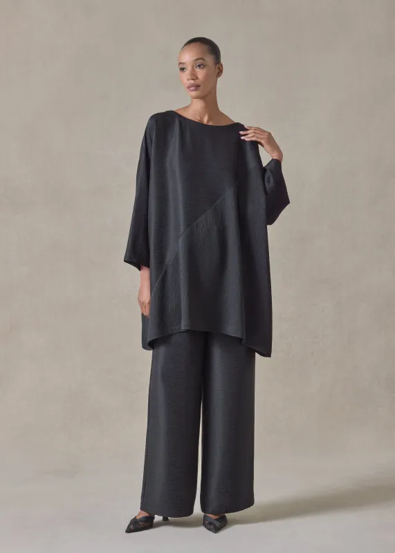 midweight silk plisse wide a-line scoop neck top - long plus (black) sold by eskandar