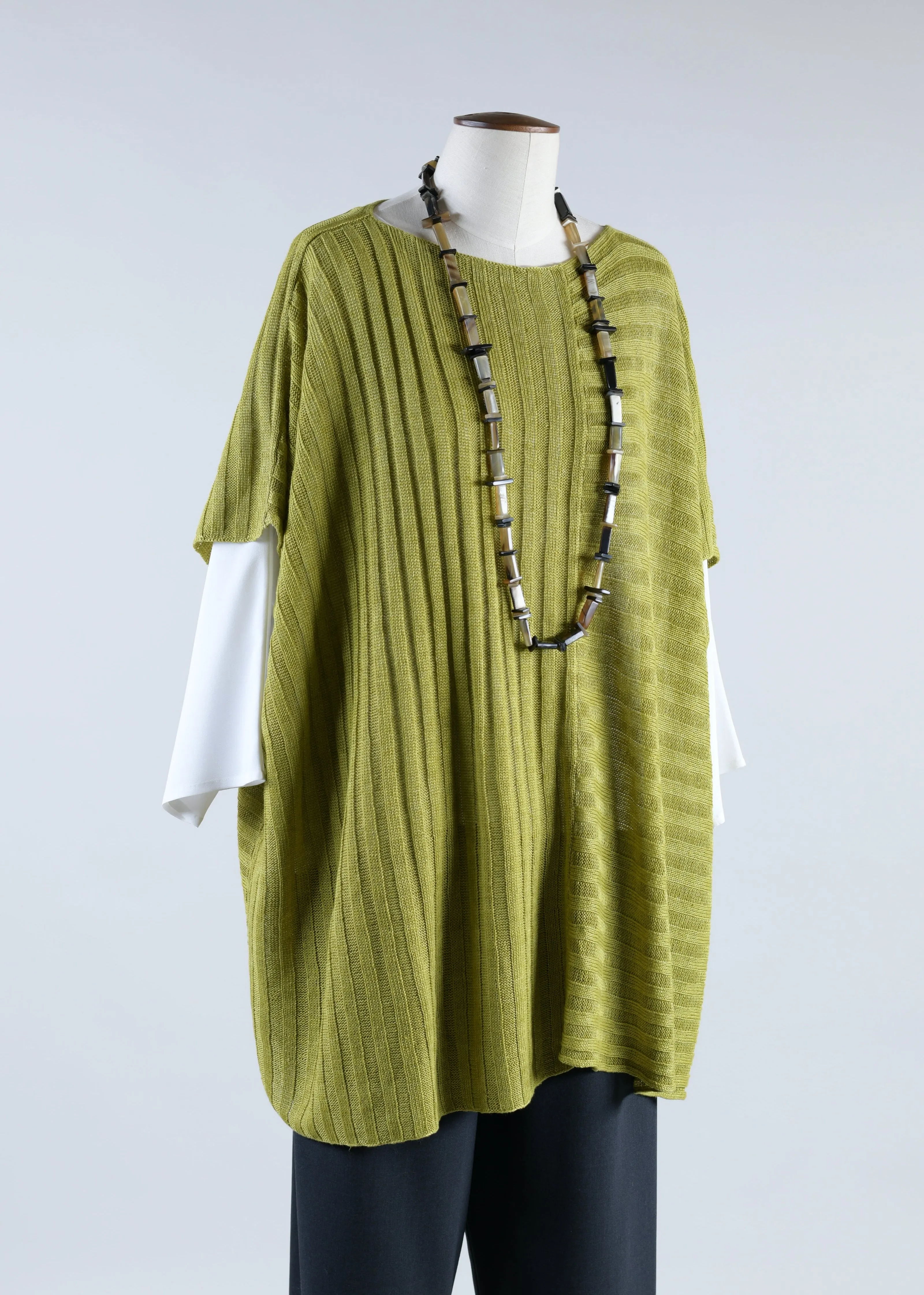 linen kaftan (curry) sold by eskandar