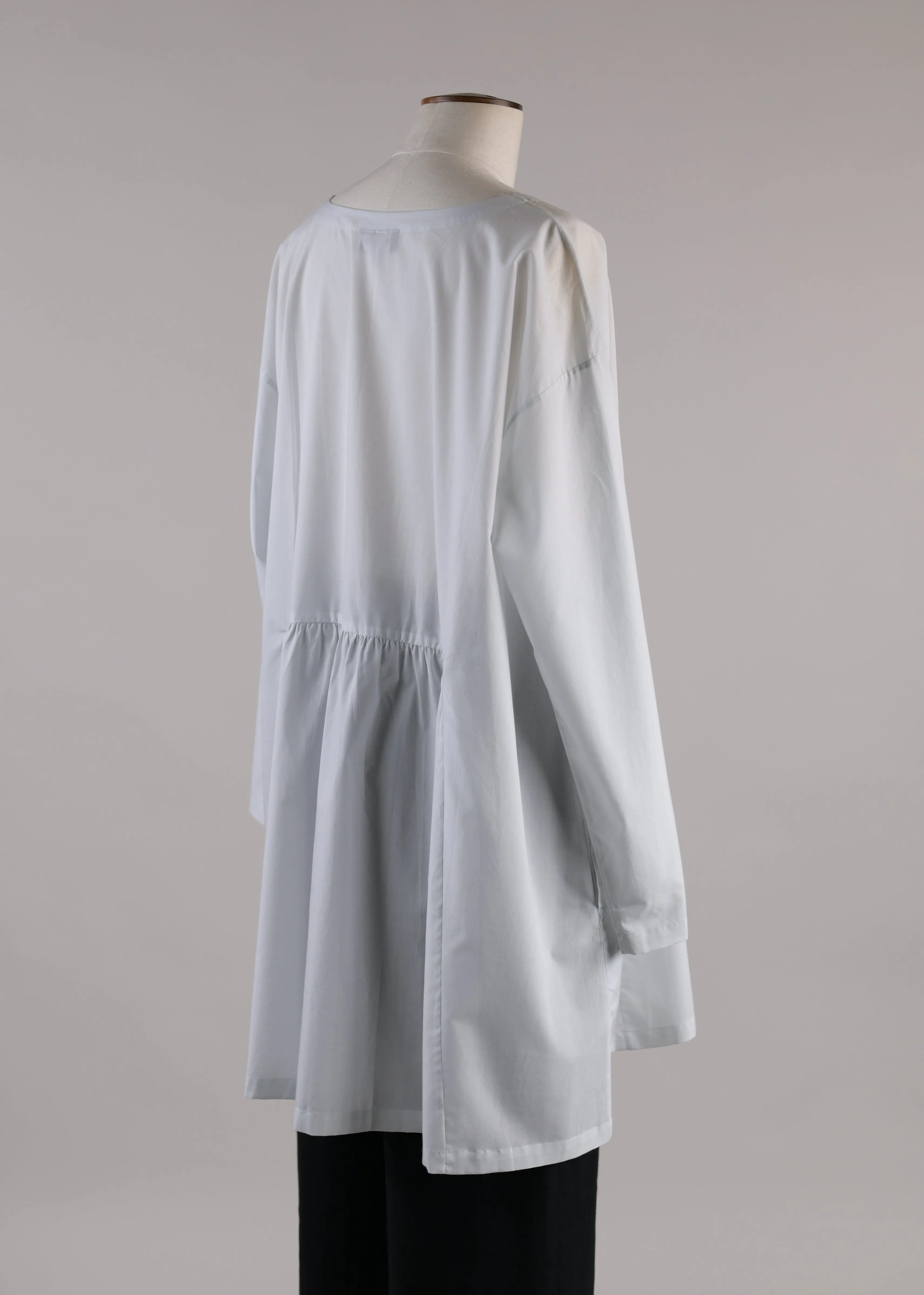 cotton a-line round neck tunic with pleated panels - long plus (skypale) sold by eskandar product image thumbnail 3