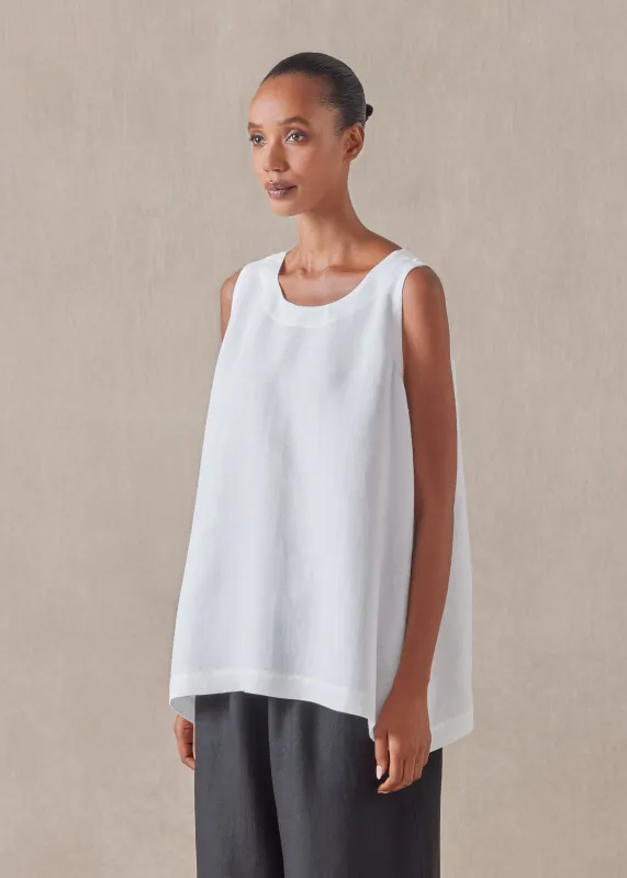lightweight linen a-line round neck shell - mid plus (white) sold by eskandar