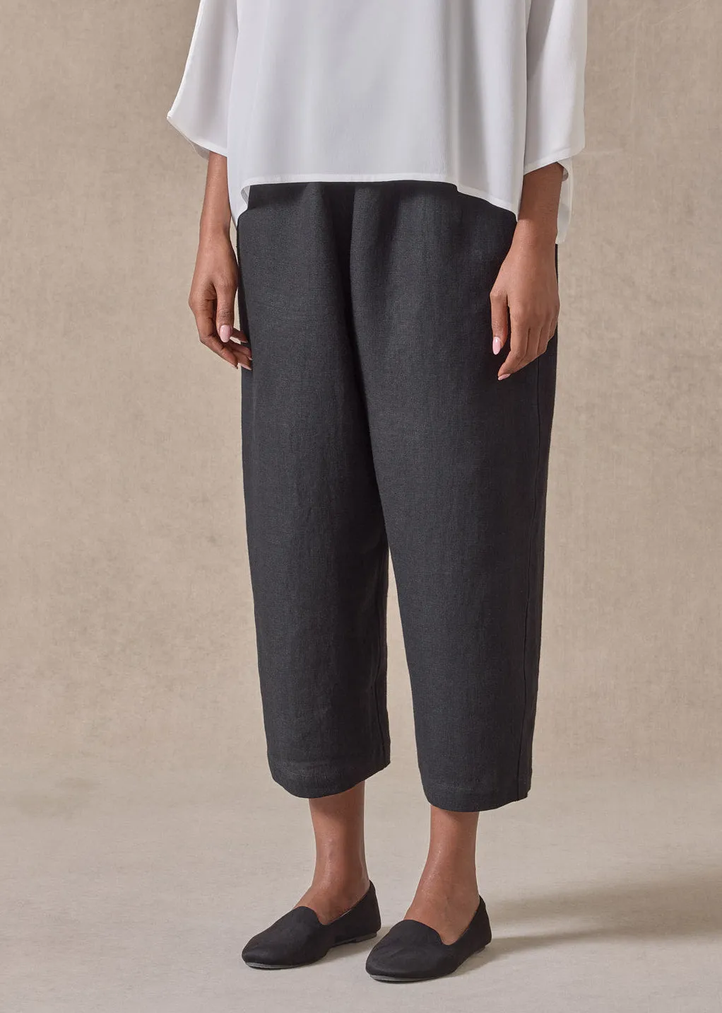 Heavyweight linen japanese trouser (black) sold by eskandar