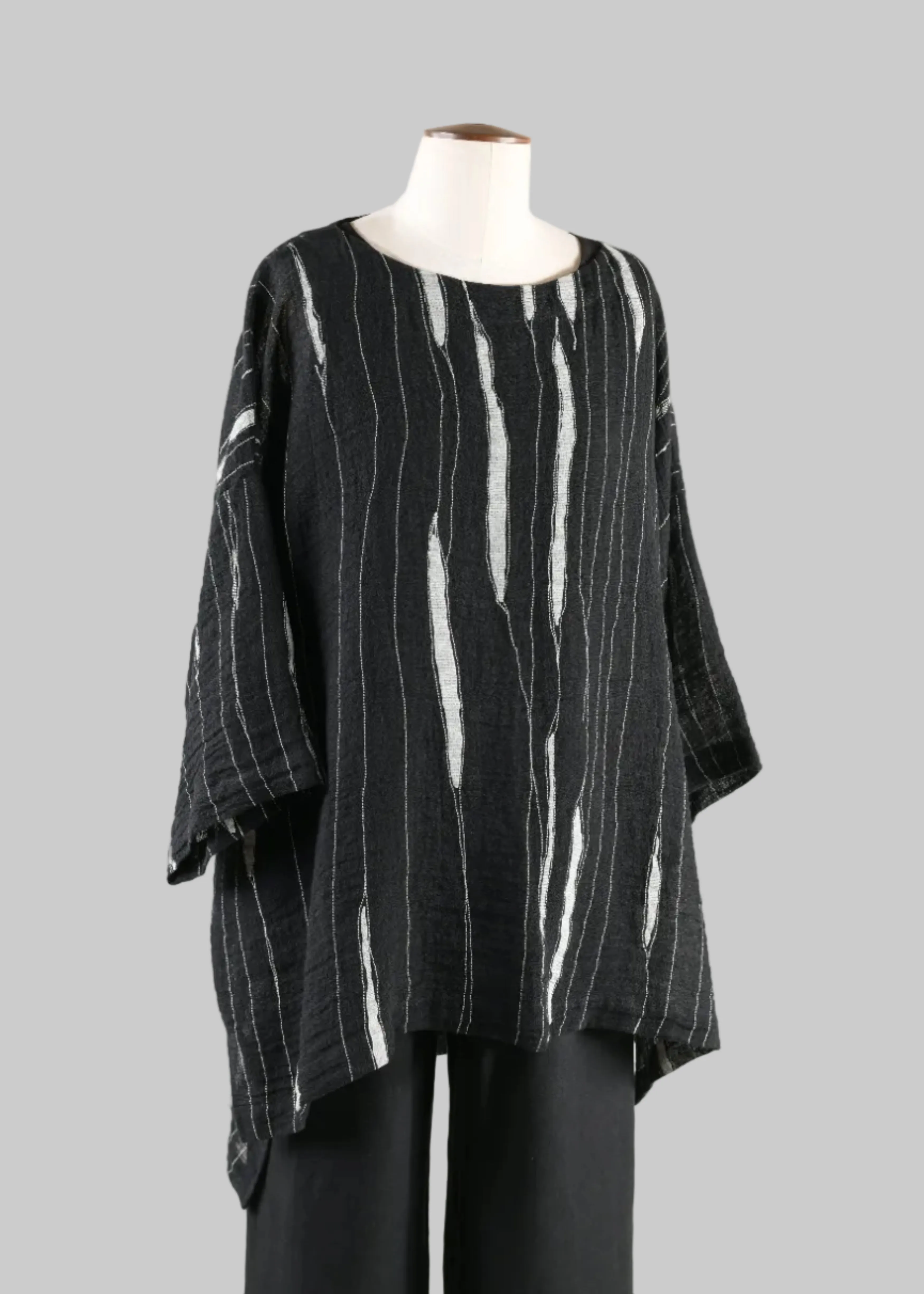 linen mix 3/4 sleeve scoop neck tunic - long (black/cream) sold by eskandar