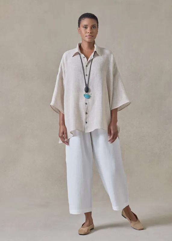 handkerchief delave linen sloped shoulder wide a-line short sleeve shirt with collar - mid plus (oatlight) made by eskandar