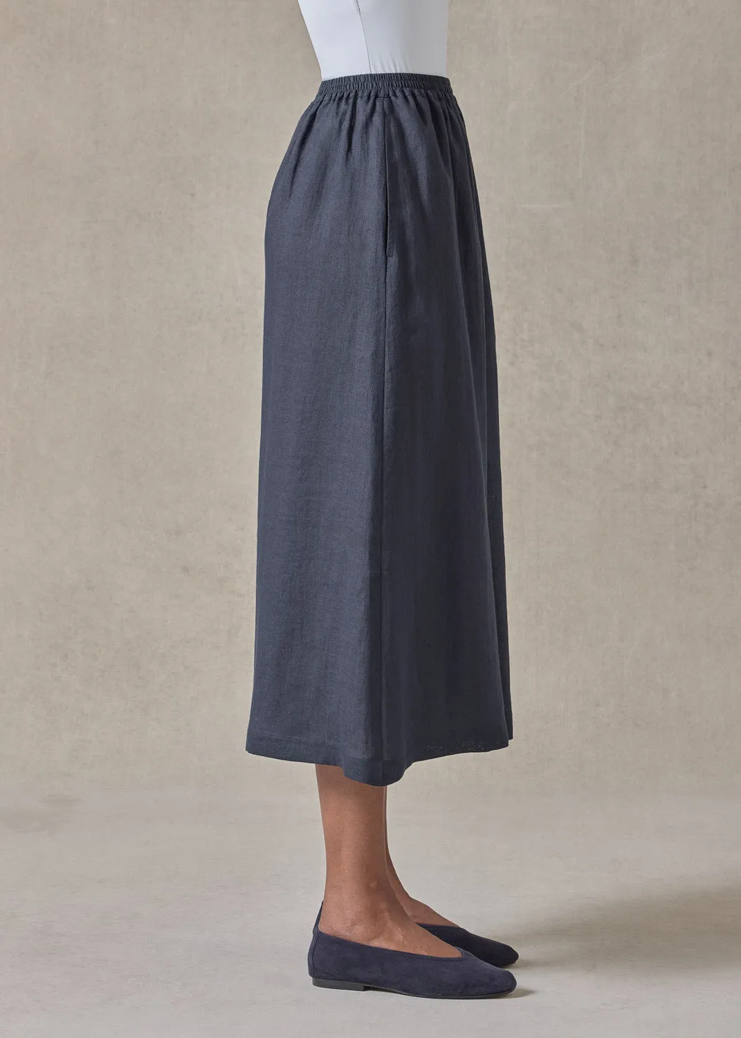 handkerchief linen flared culotte (navydark) sold by eskandar product image thumbnail 4