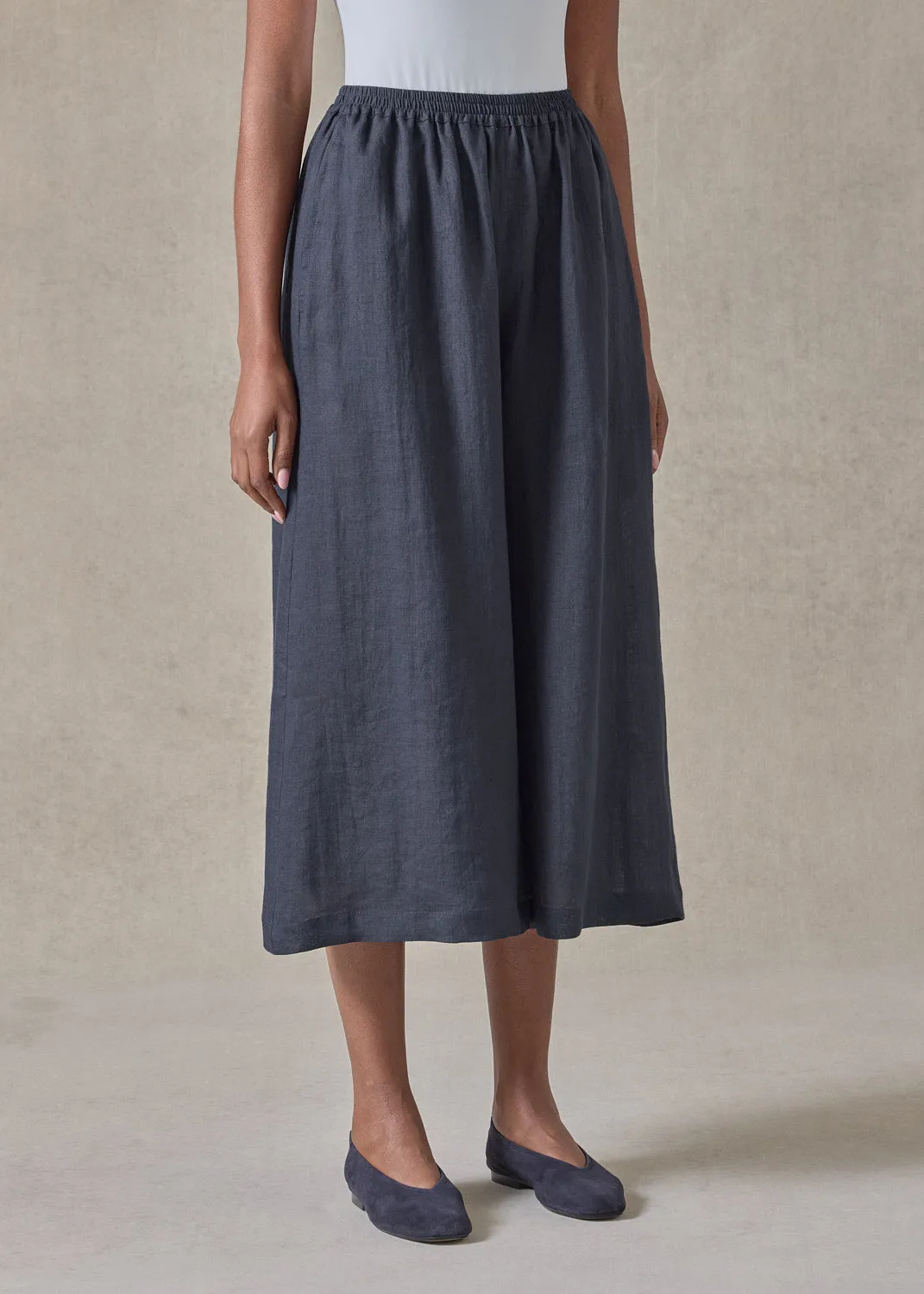 handkerchief linen flared culotte (navydark) sold by eskandar product image thumbnail 2