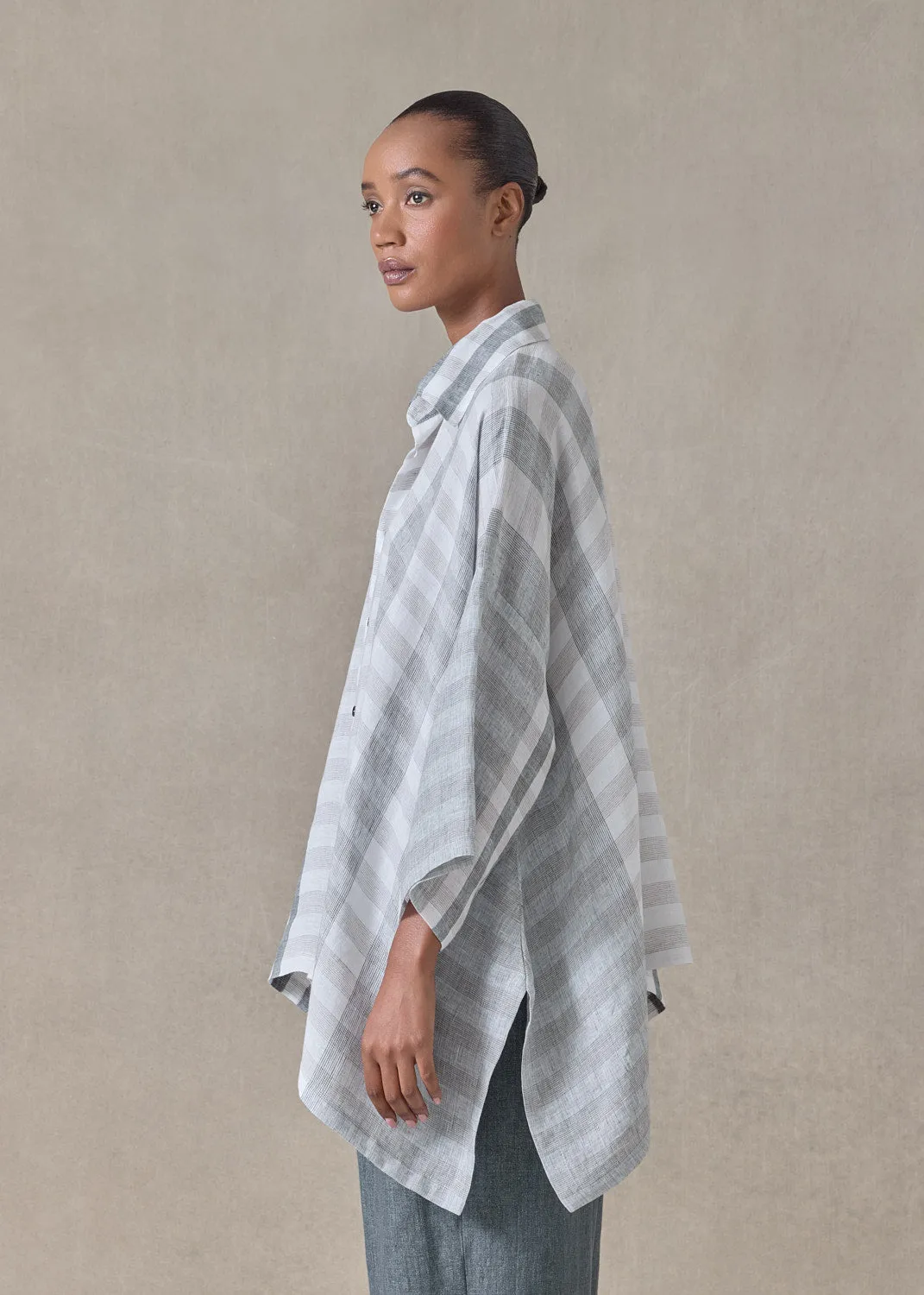 linen double pointed sides shirt with collar - mid plus (petrol) sold by eskandar product image thumbnail 4