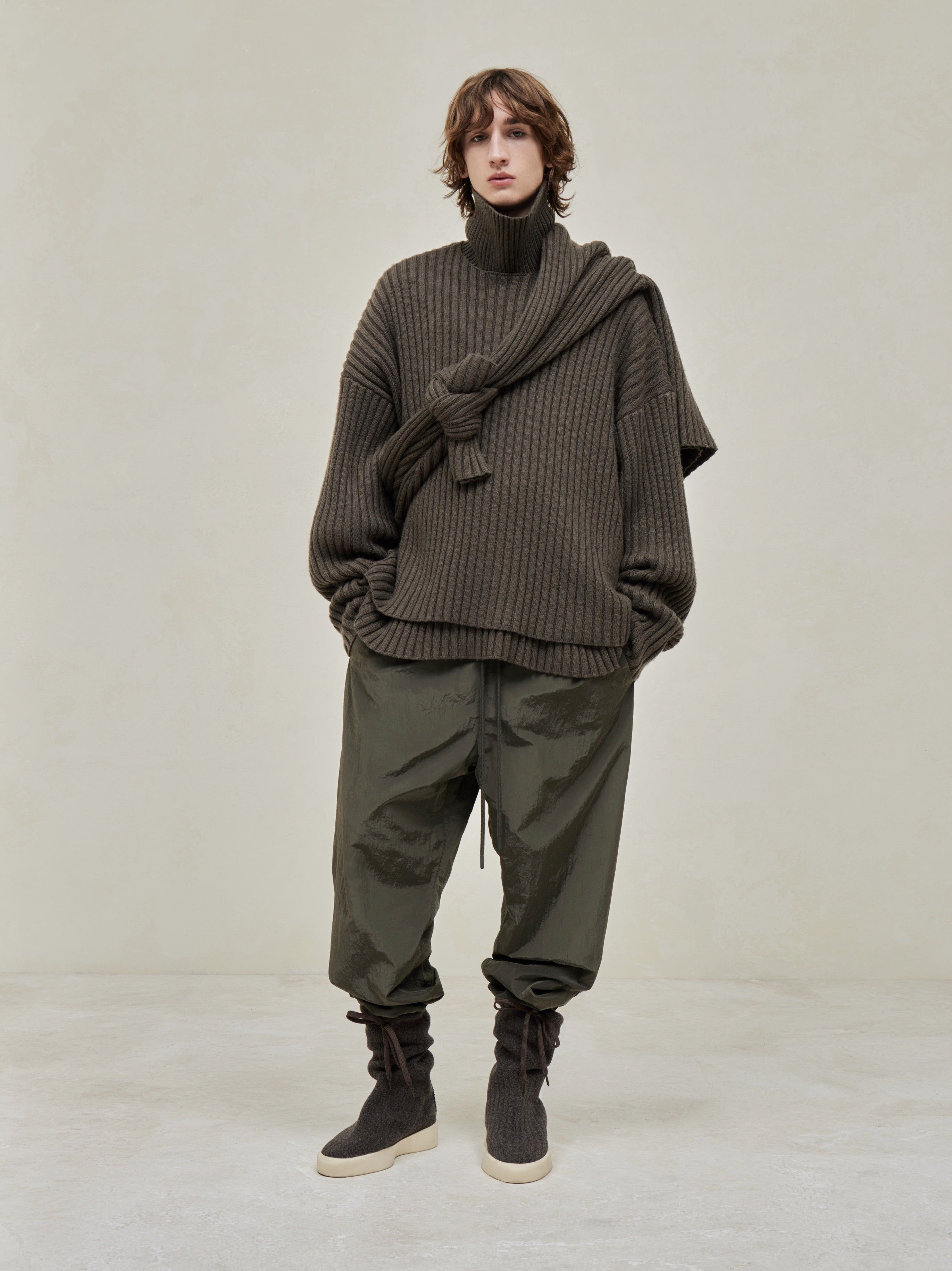 Crinkle Nylon Trackpant sold by Essentials product image thumbnail 4