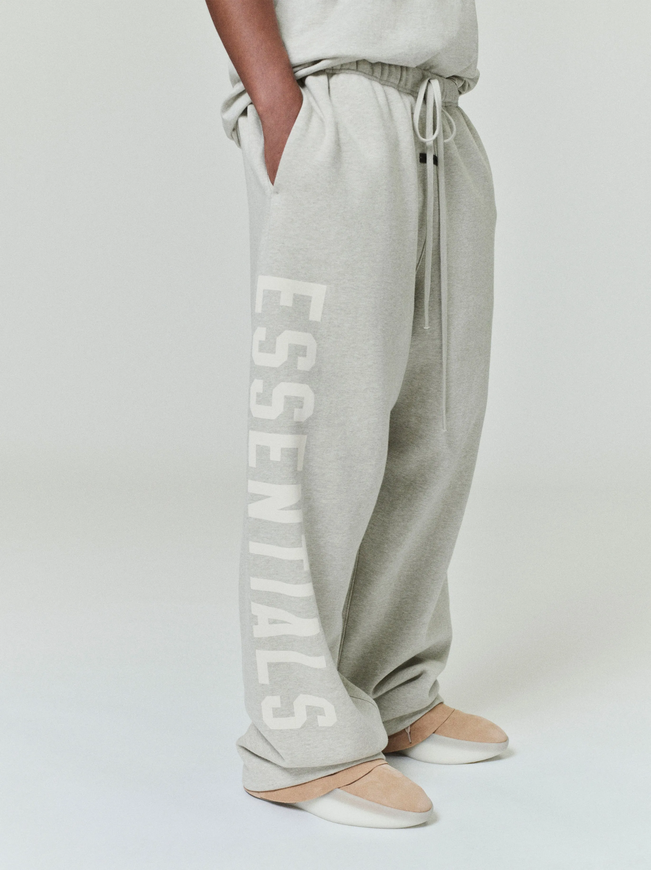 Lounge Fleece Sweatpant sold by Essentials product image thumbnail 3