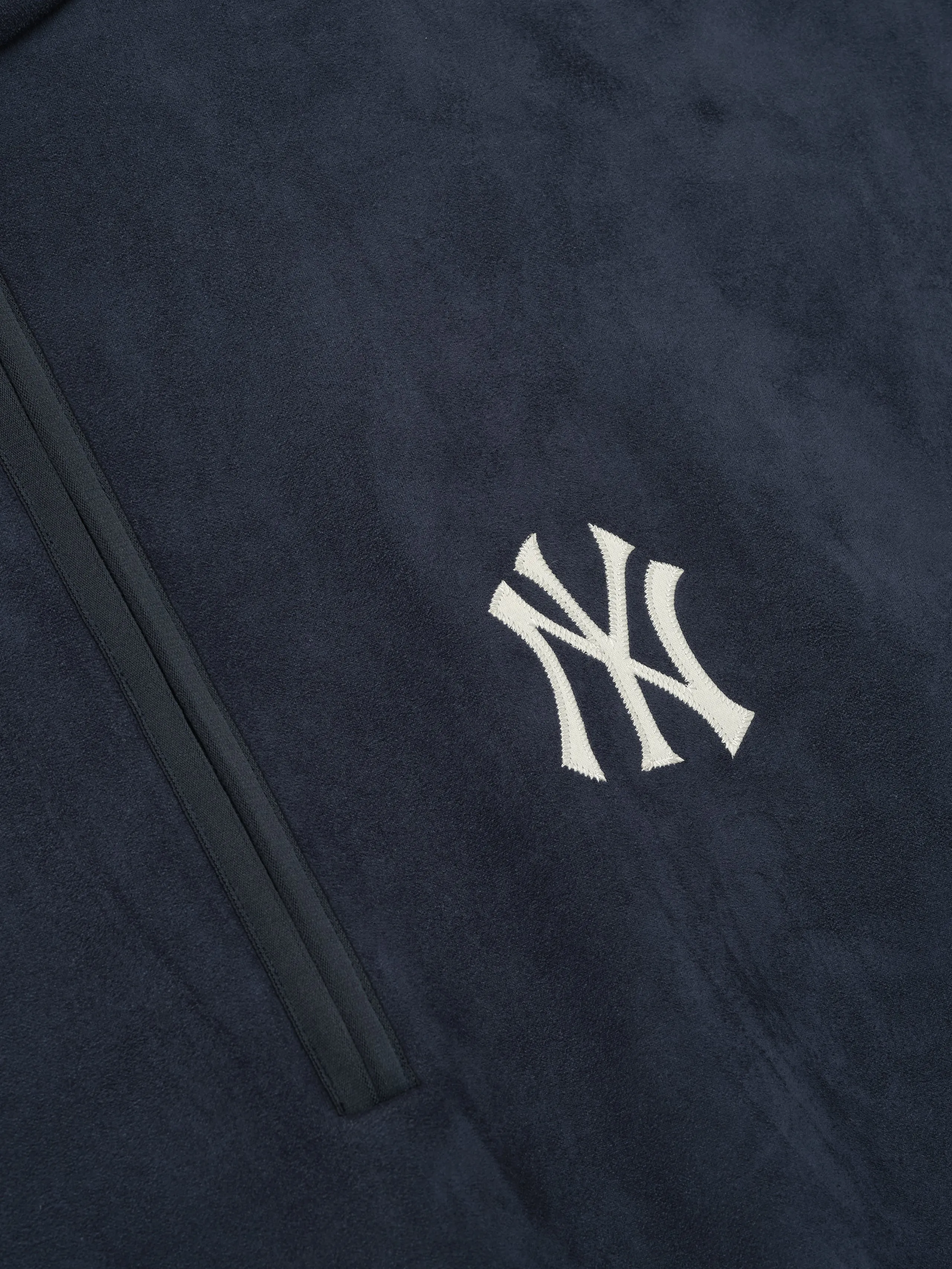 Yankees Suede Fleece Modern Half Zip sold by Essentials product image thumbnail 4