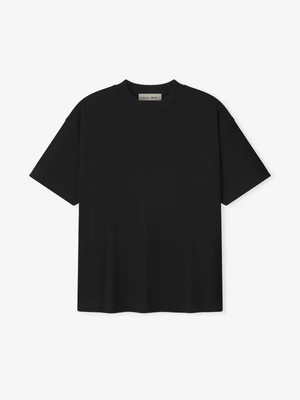 Signature Essential Tee made by Essentials